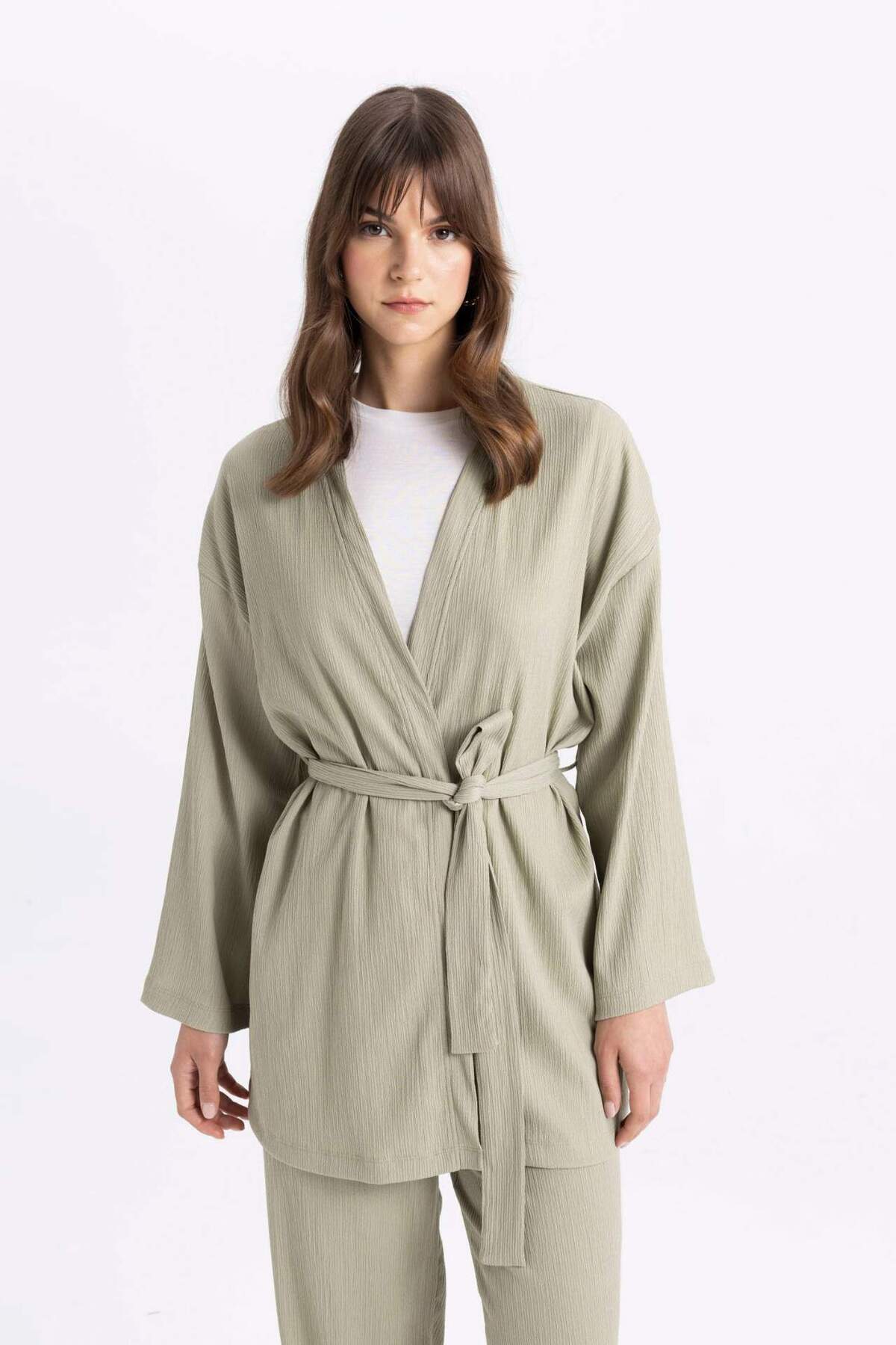 DeFacto-Relax Fit Schalkragen Wickel-Kimono Z8777AZ24SM 1