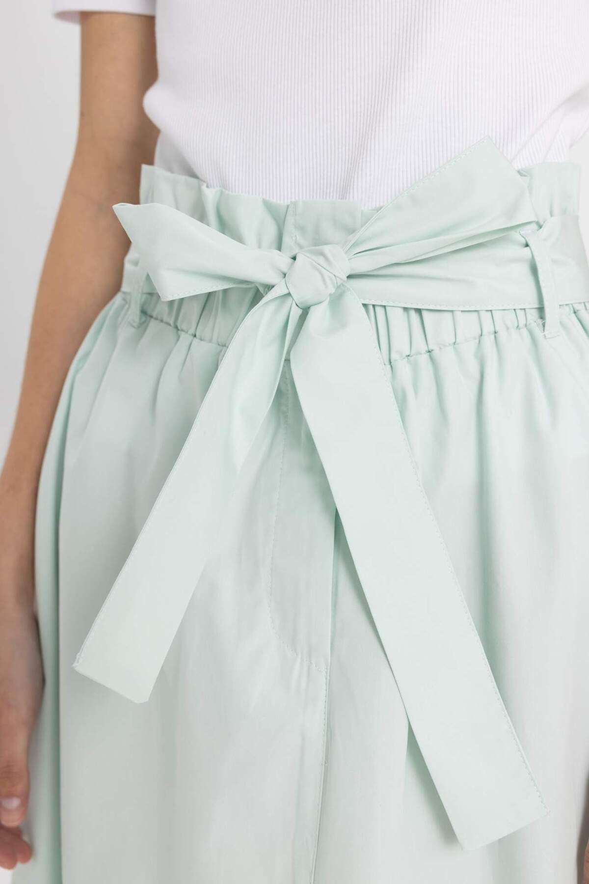 DeFacto-A-Line Regular Waist Poplin Midi Skirt C7238AX24SM 5