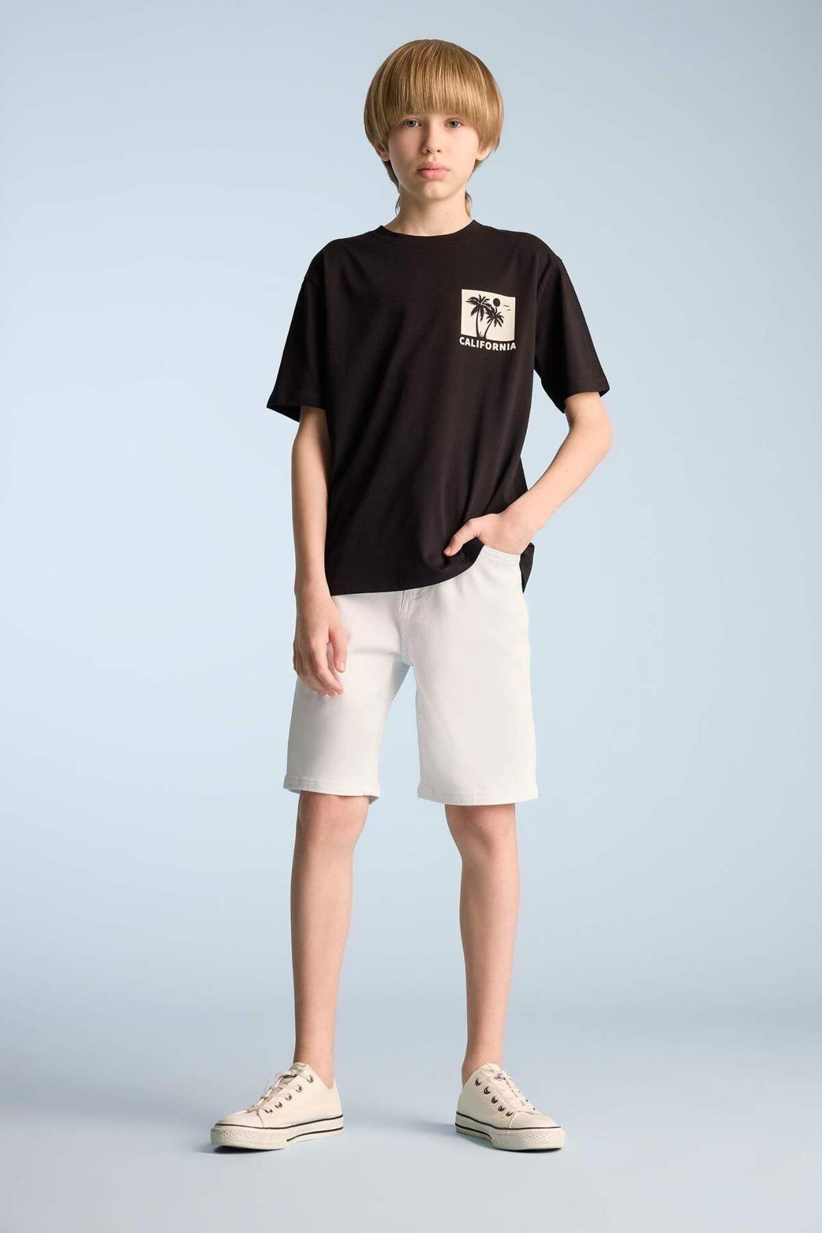 DeFacto-Weiße Basic-Jeansshorts für Jungen B5768a824sm 2