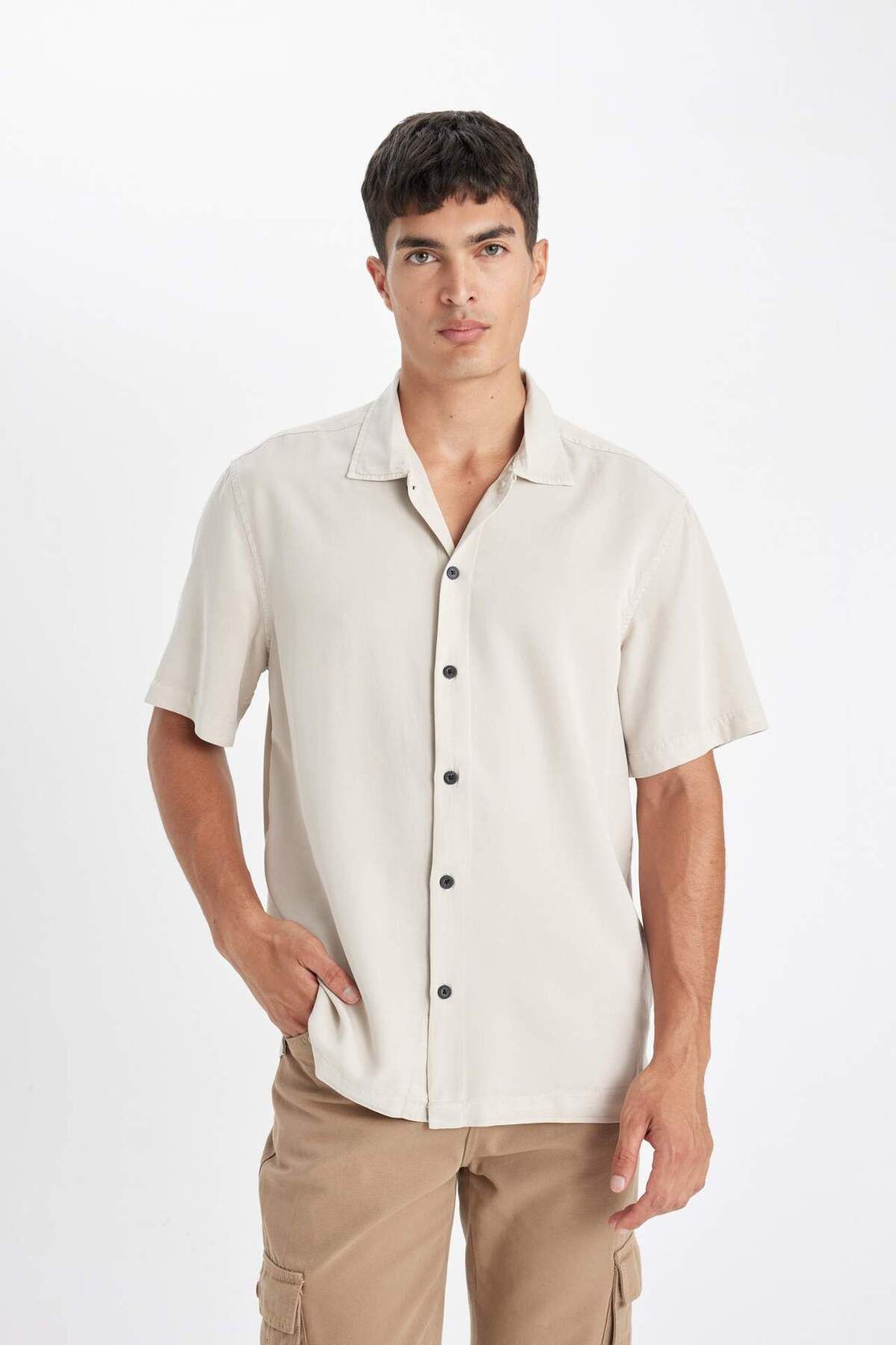 DeFacto-Relax Fit Letnia koszula polo z bawełny z krótkim rękawem C7394AX24SM 1