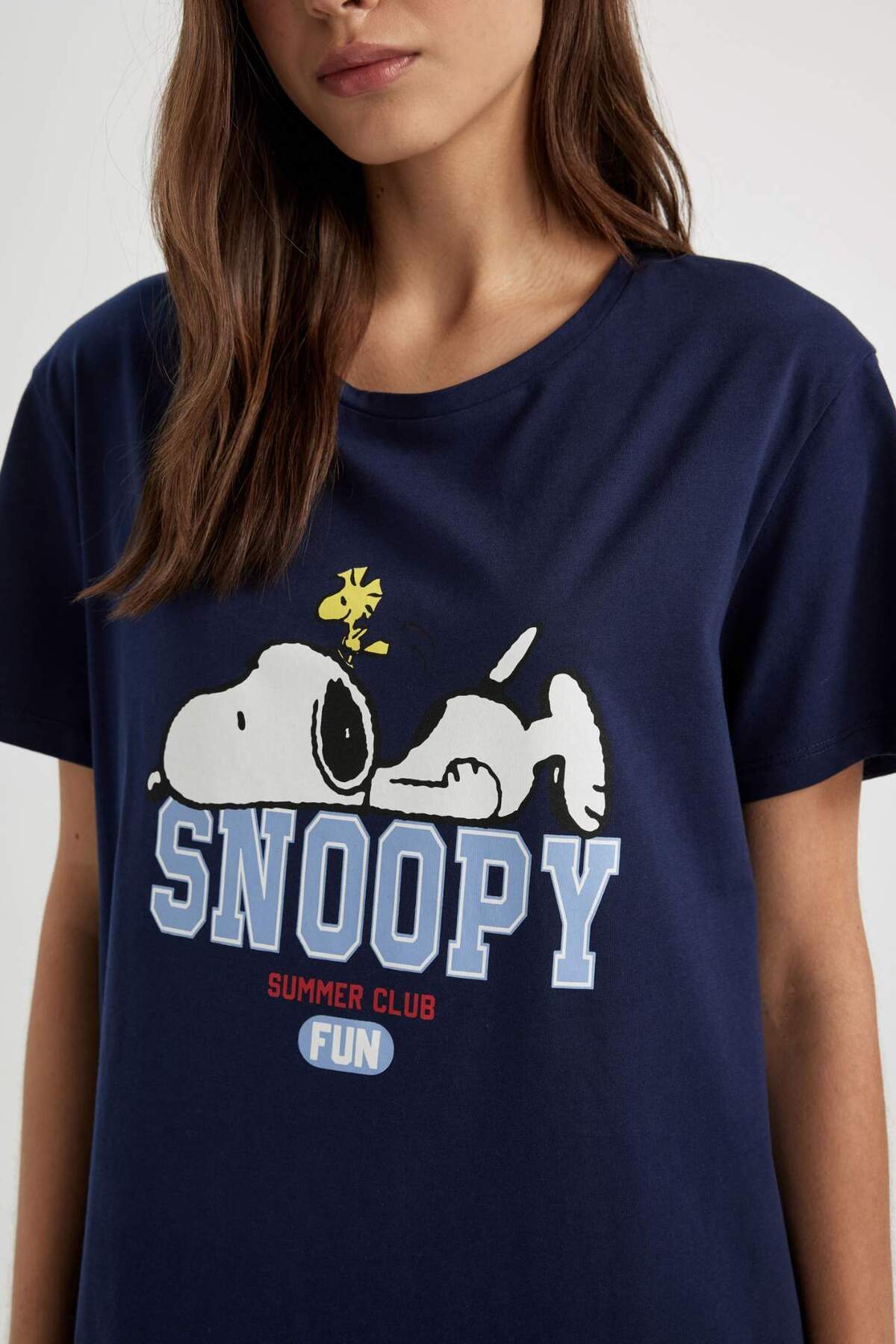 DeFacto-قميص نوم بأكمام قصيرة ورقبة دائرية من Fall in Love Snoopy B8695AX24SM 4