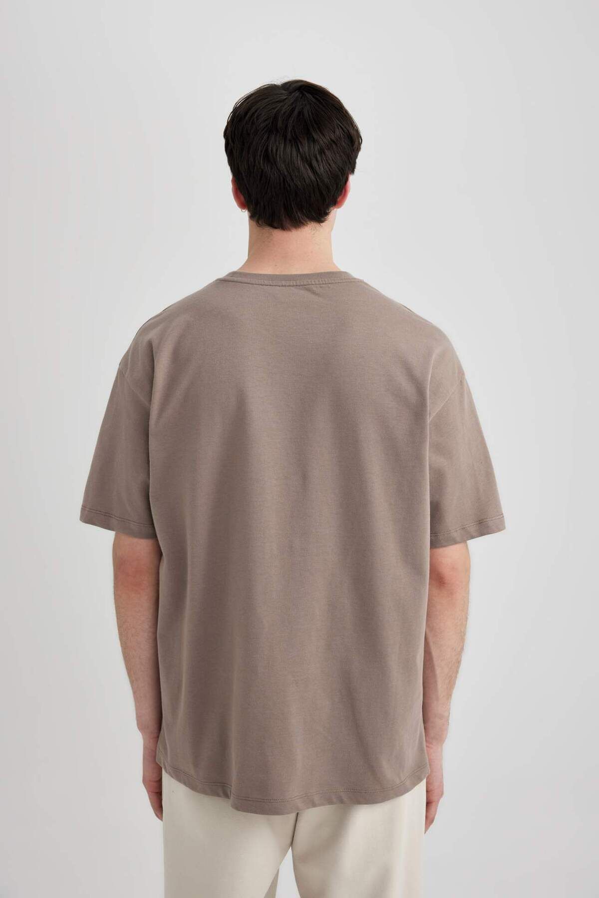 DeFacto-Boxy Fit Kurzarm-Basic-T-Shirt mit Rundhalsausschnitt C5277ax24sp 5