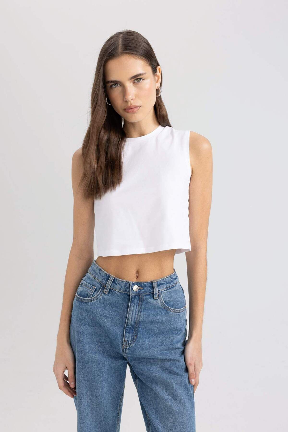 DeFacto-Crop Crew Neck Basic Απλό εσώρουχο C6205ax24sm 3
