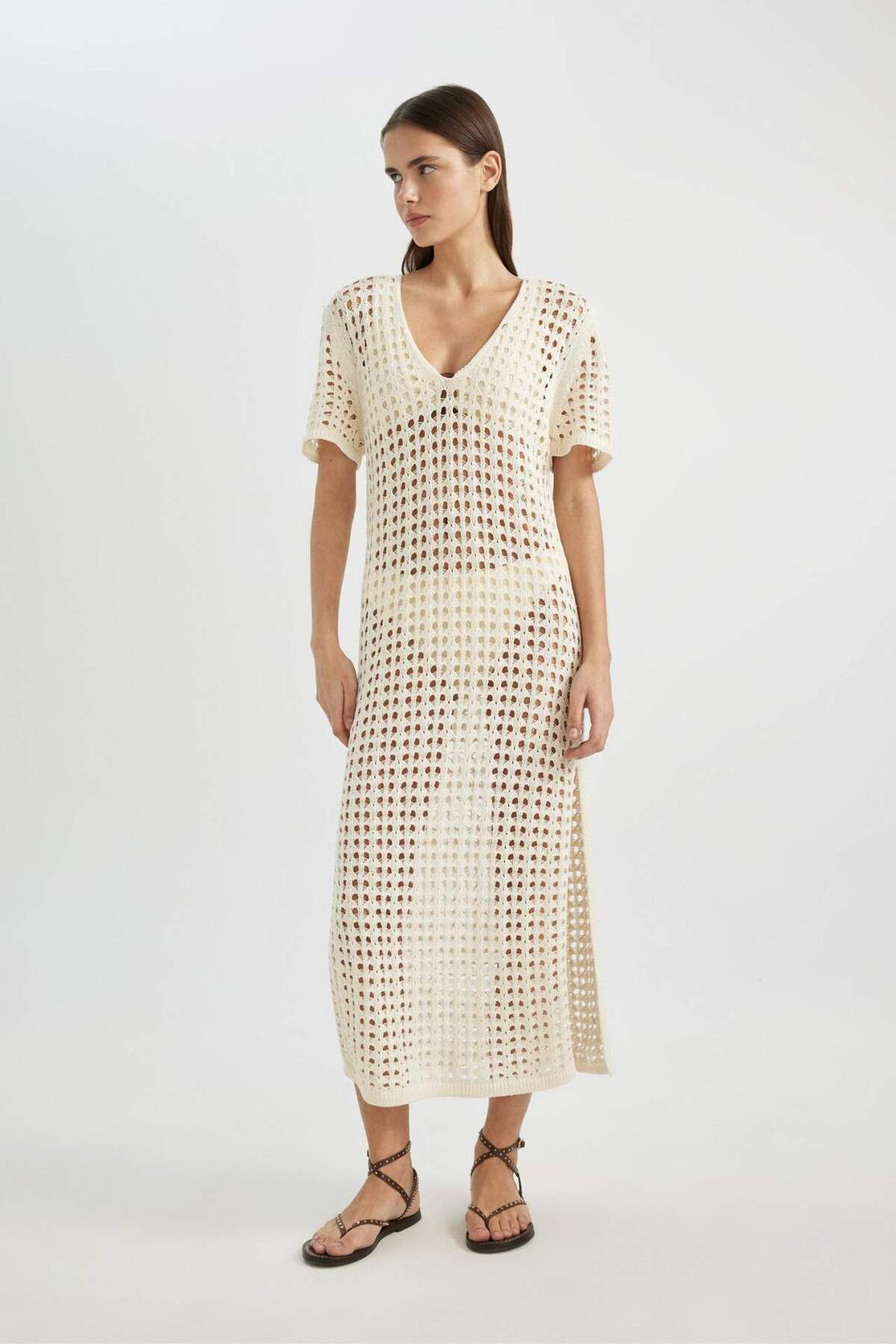 DeFacto V Yaka Kısa Kollu Triko Örgü Plaj Elbisesi-Fall in Love C6138AX24SM