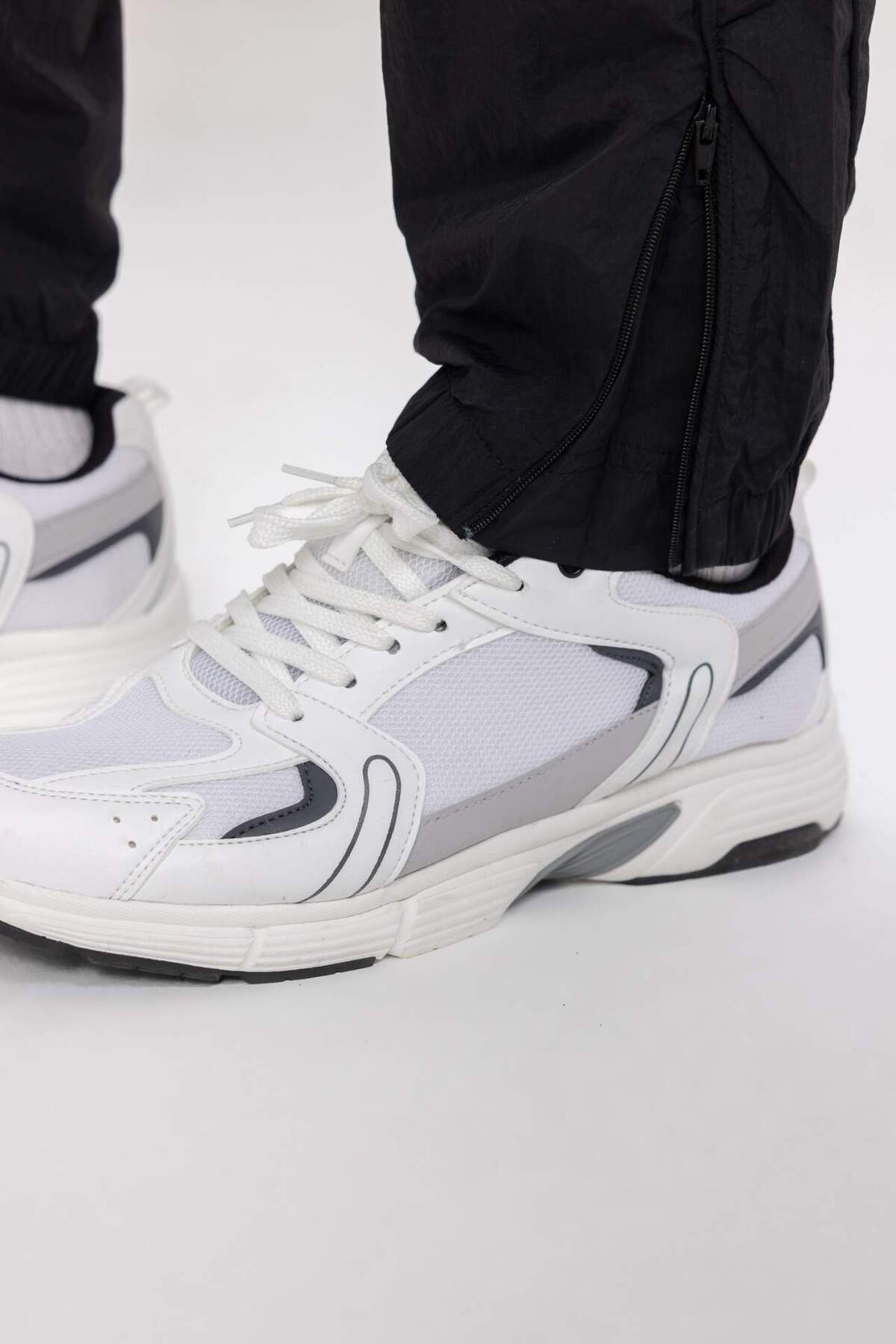 DeFacto-Tepláky DeFactoFit Jogger Standard Fit Tkané s dvojitou kapsou B4777AX24SP 7