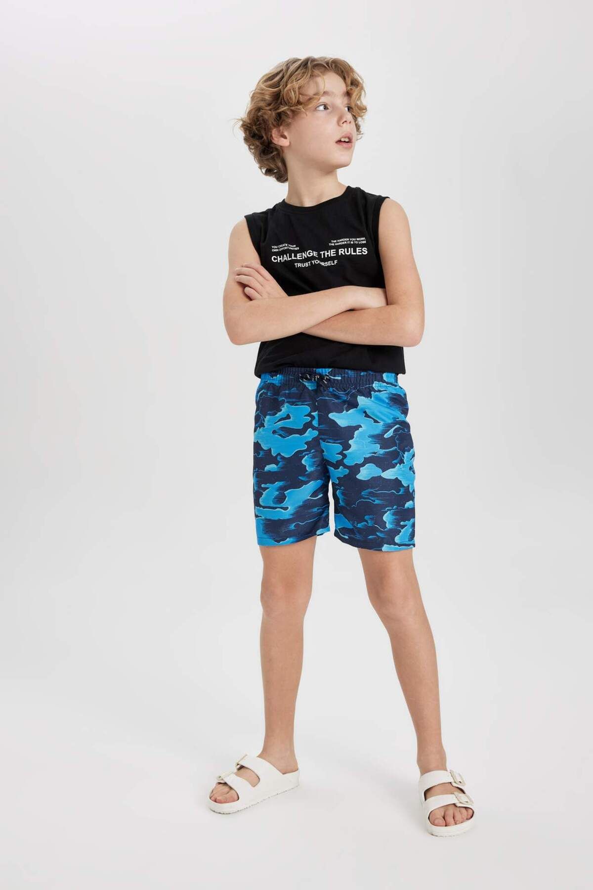 DeFacto-Boy's Patterned Swim Shorts B7424A824Hs 3