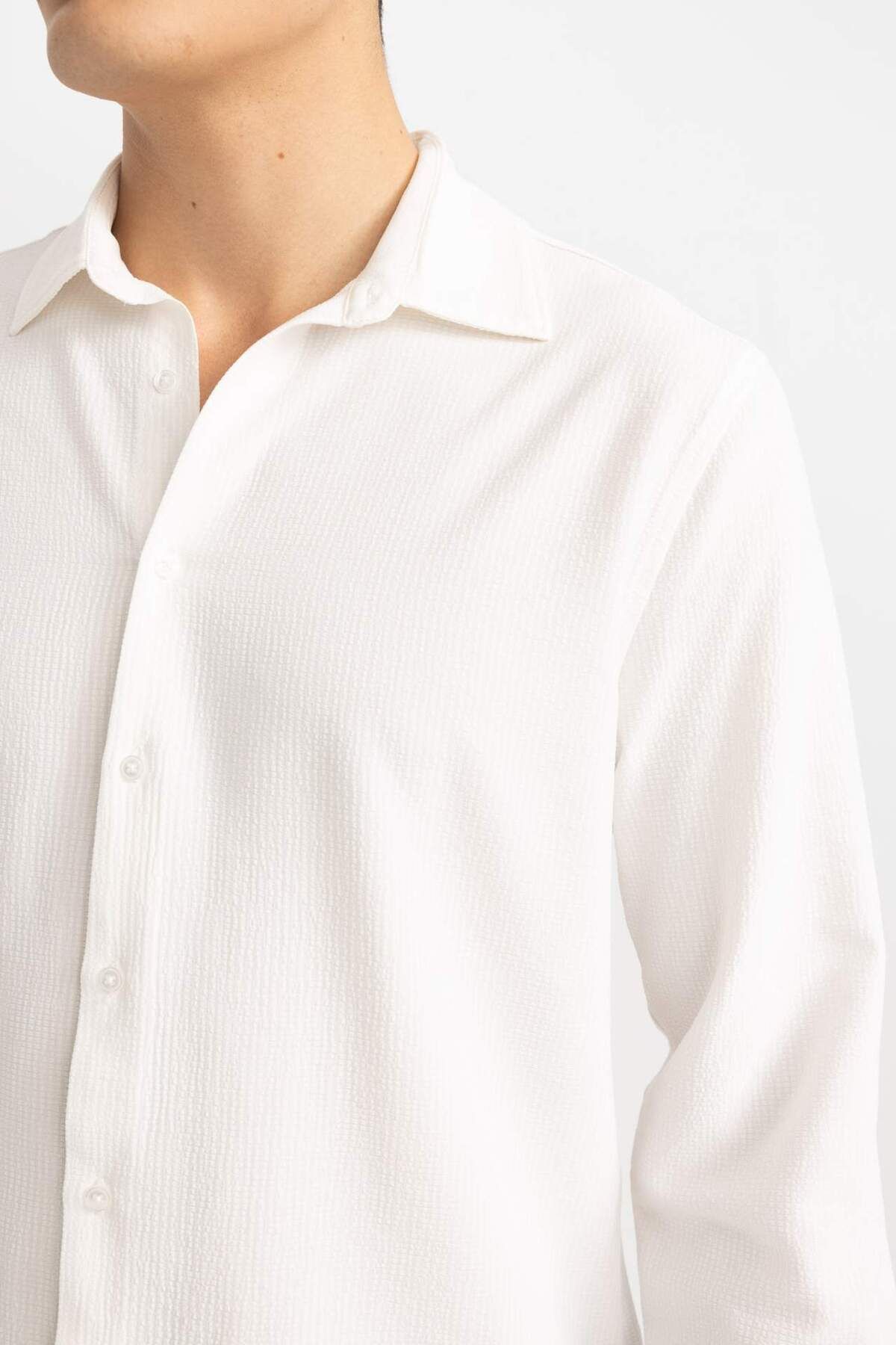 DeFacto-Modern Fit Polo Collar Basic Plain Crinkle Long Sleeve White Shirt B7384Ax24Sp 5