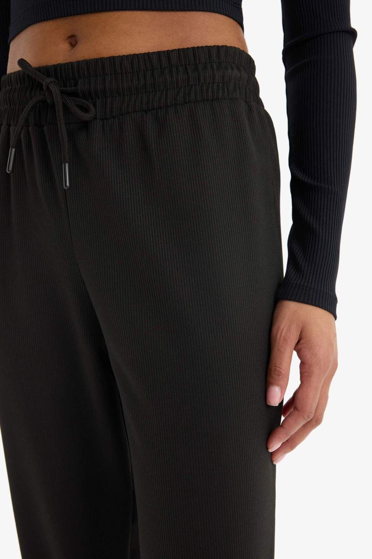 DeFacto-Jogger-Jogginghose mit Standard-Passform – Doppeltasche A4557ax24sp 6