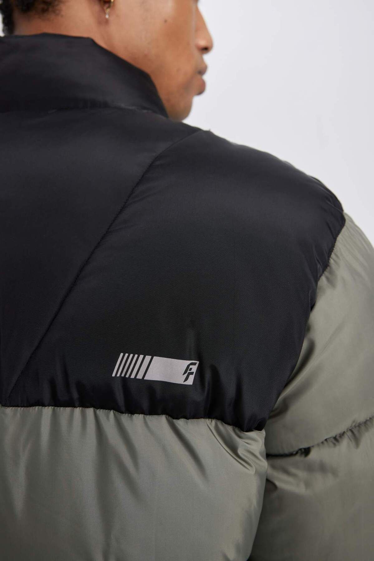 DeFacto-Defactofit Water Repellent Inflatable Coat Windproof Oversize Wide Fit with Zipper Pocket Y7376Az24Sp 6