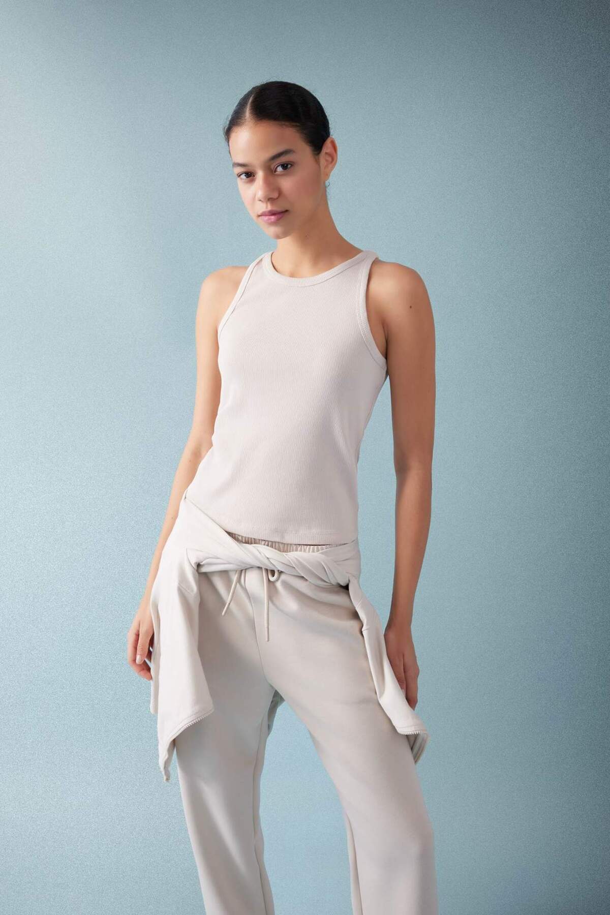 DeFacto DeFactoFit Slim Fit Dar Kesim Bisiklet Yaka Sporcu Atlet B4663AX24SP