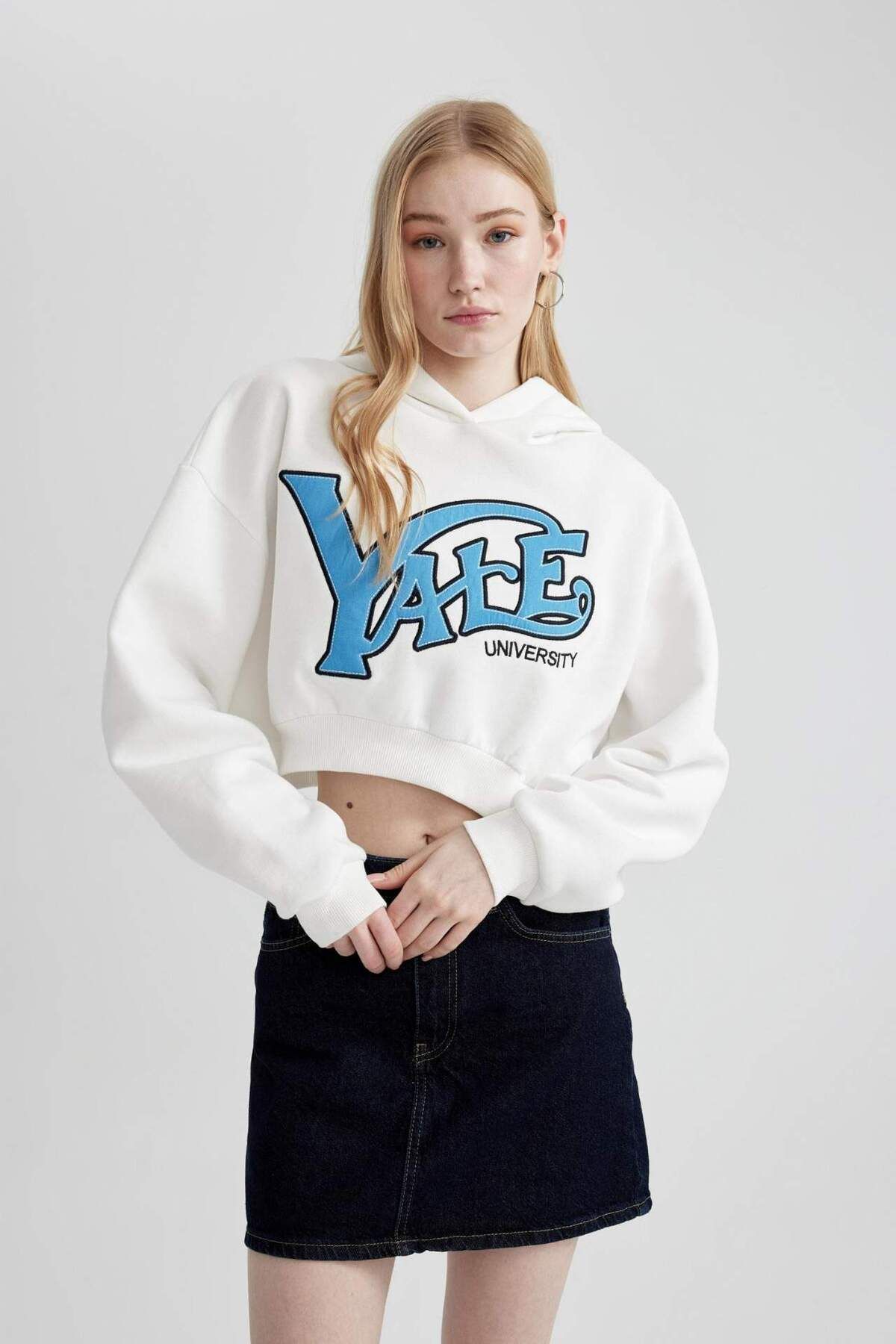 DeFacto-سويت شيرت بقلنسوة كبير الحجم من جامعة Yale C3092AX24SP 7
