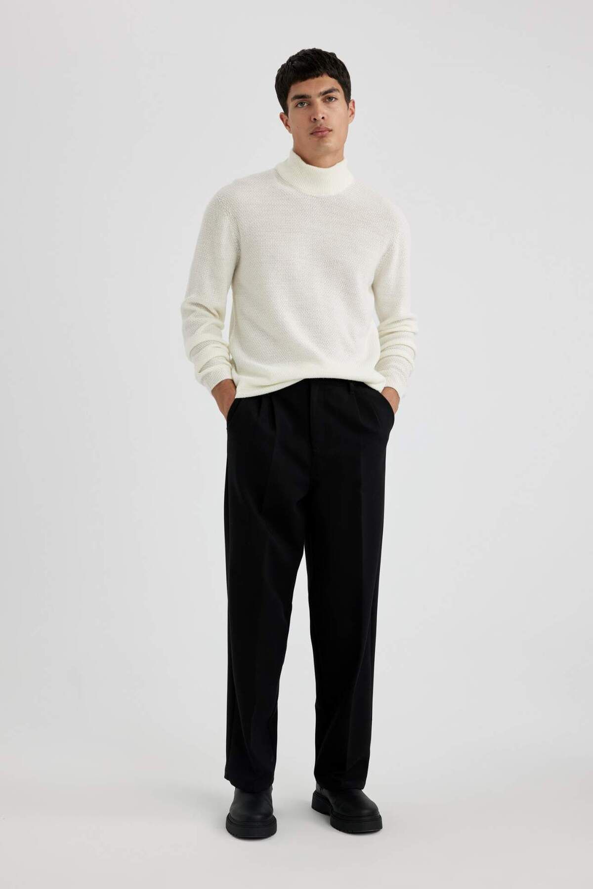 DeFacto-Standard Fit Regular Cut Turtleneck Basic Plain Knitwear Sweater B9708Ax24Sp 2