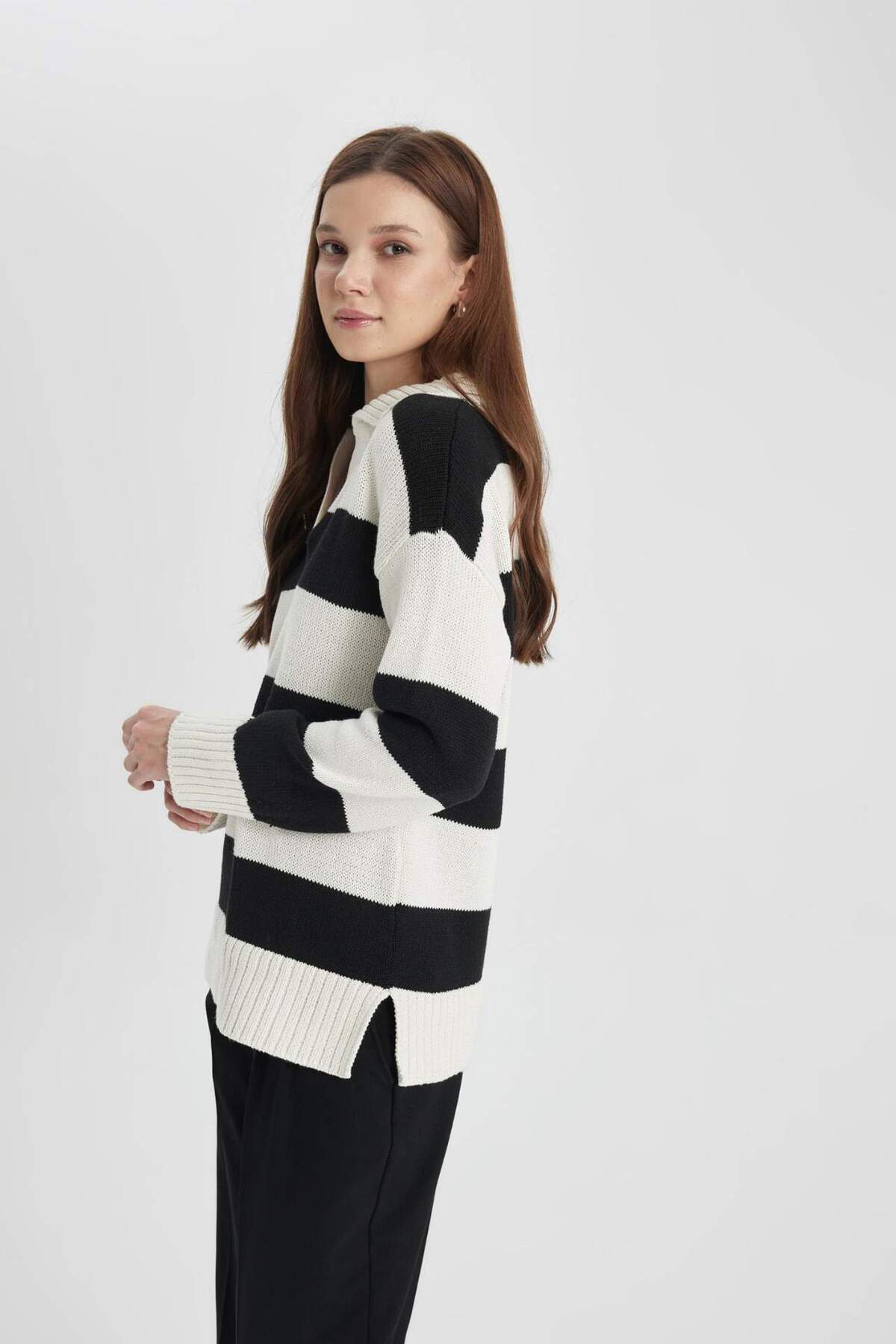 DeFacto-Regular Fit Poloshirt mit gestreiftem Strickpullover Tunika B8370AX24SP 8