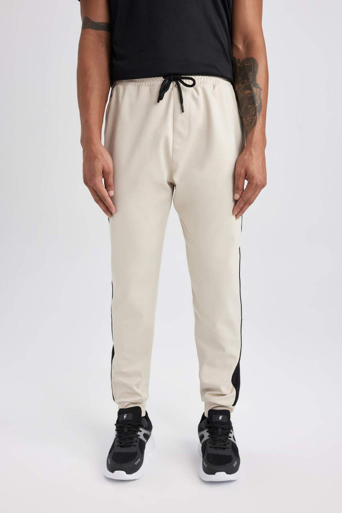 DeFacto-Αθλητική φόρμα Jogger - 6 Standa - Standard Fit - Skuba Diving ύφασμα με κορδόνια στη μέση - Ελαστικό πόδι 6