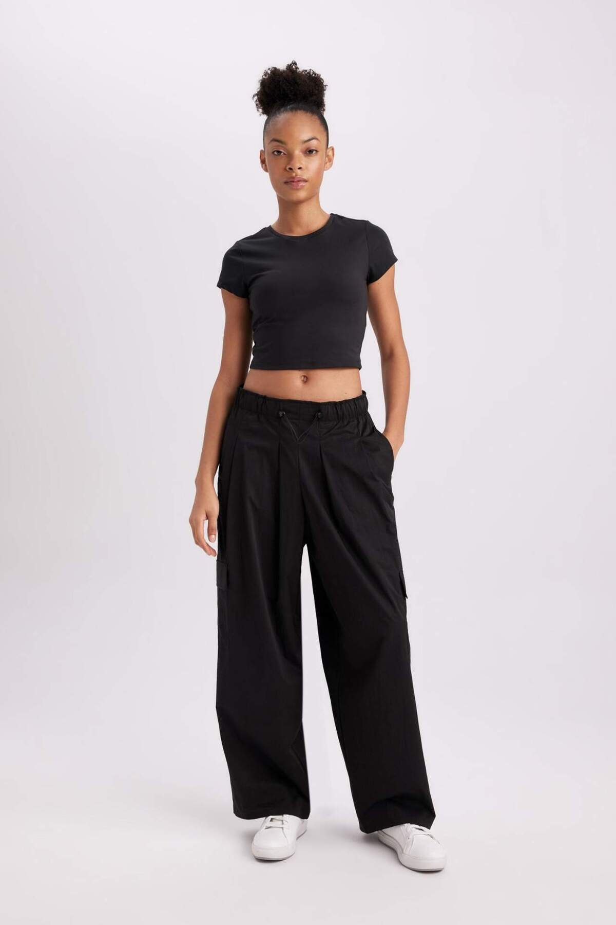 DeFacto-Fit Oversize Wide Fit Fallschirmhose B6368ax23wn 2