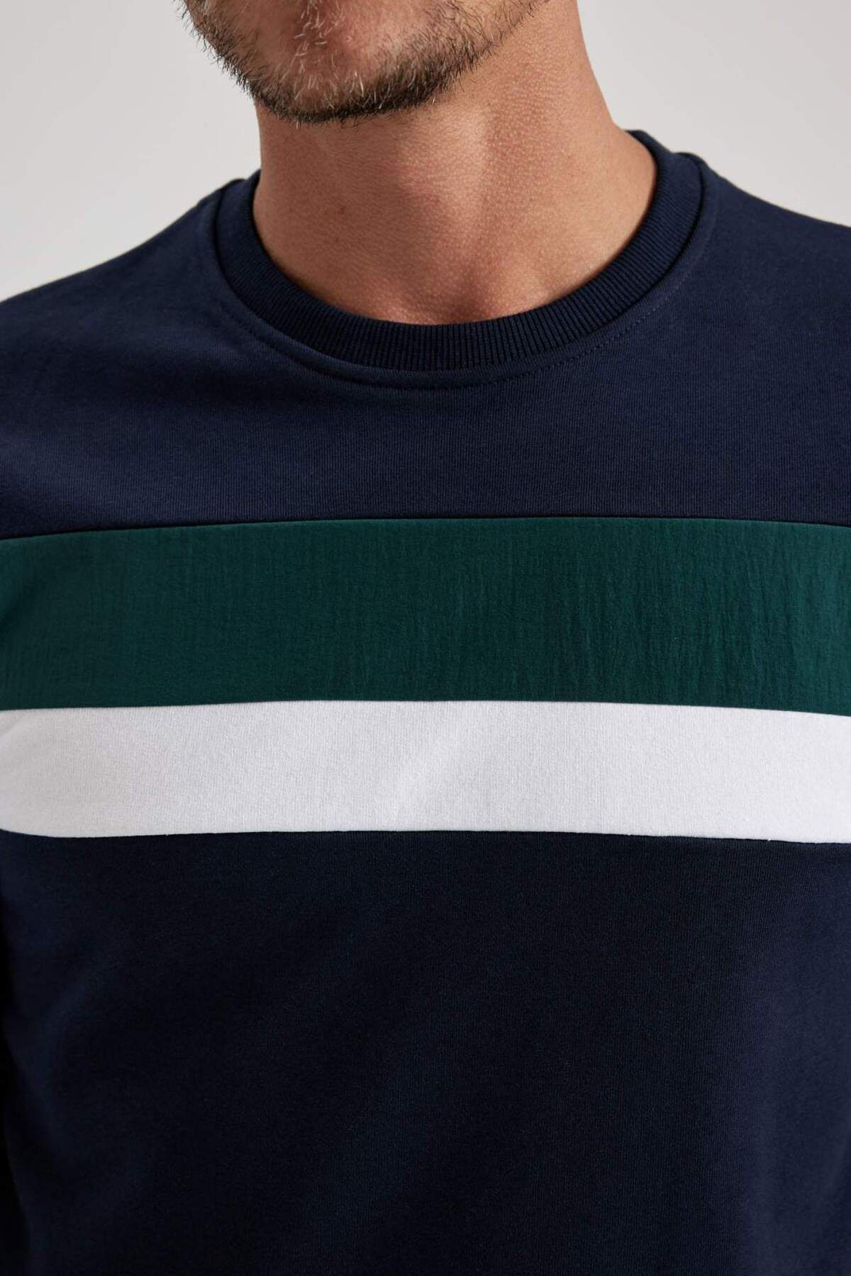 DeFacto-Regular Fit Color Block Crew Neck Basic Plain Sweatshirt B1871Ax23Au 8