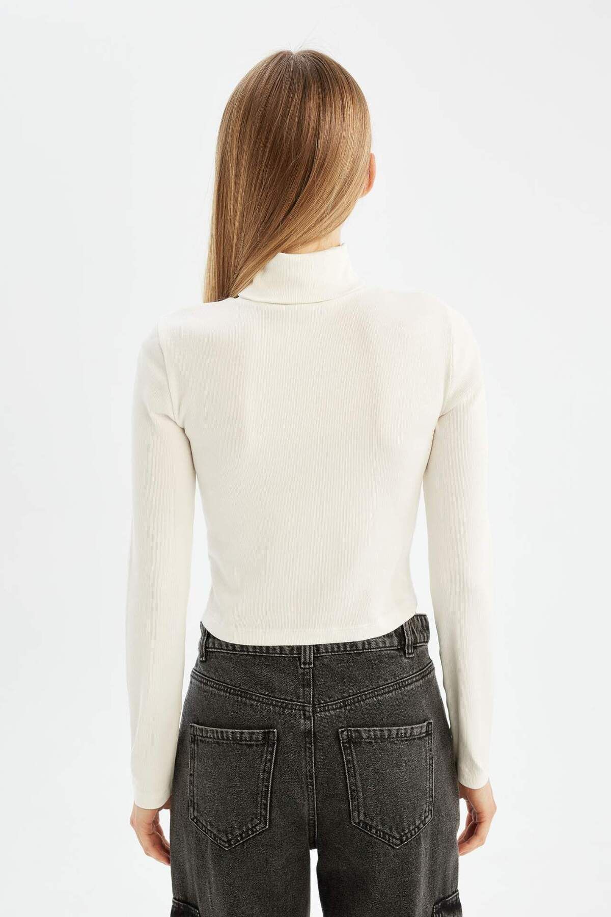 DeFacto-Coool Fitted Turtleneck Ribbed Camisole Basic Plain Long Sleeve T-Shirt B6783Ax23Wn 5