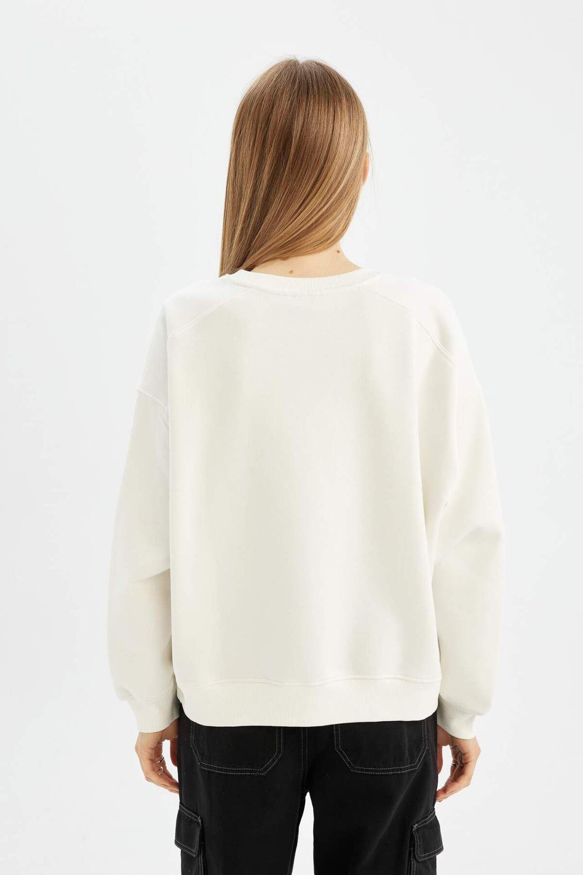 DeFacto-Coool Oversize Wide Fit Crew Neck Thick Basic Plain Sweatshirt A4177Ax23Wn 5