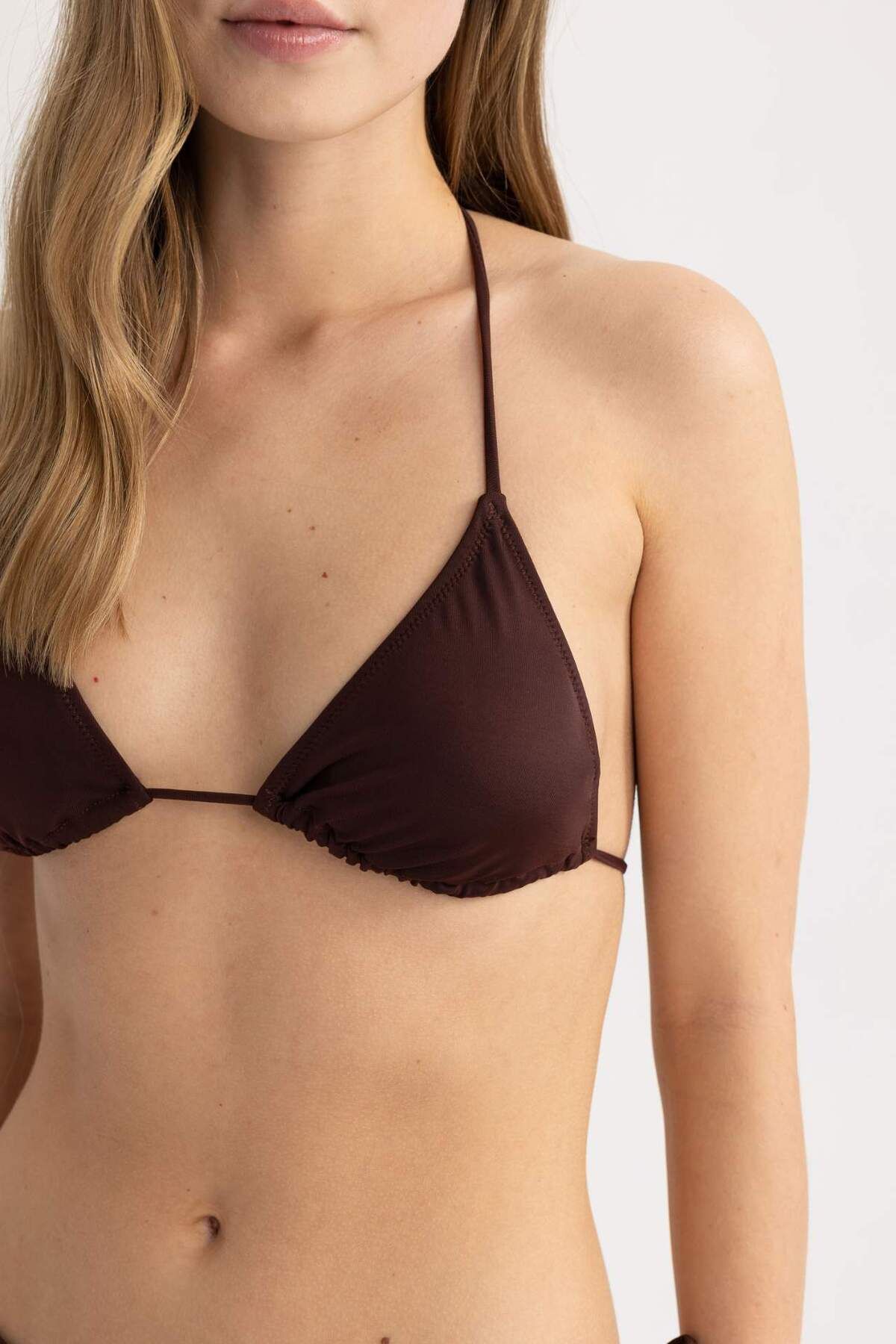 DeFacto-Regular Fit Triangle Bikini Top-Fall in Love T3666Az23Sp 3