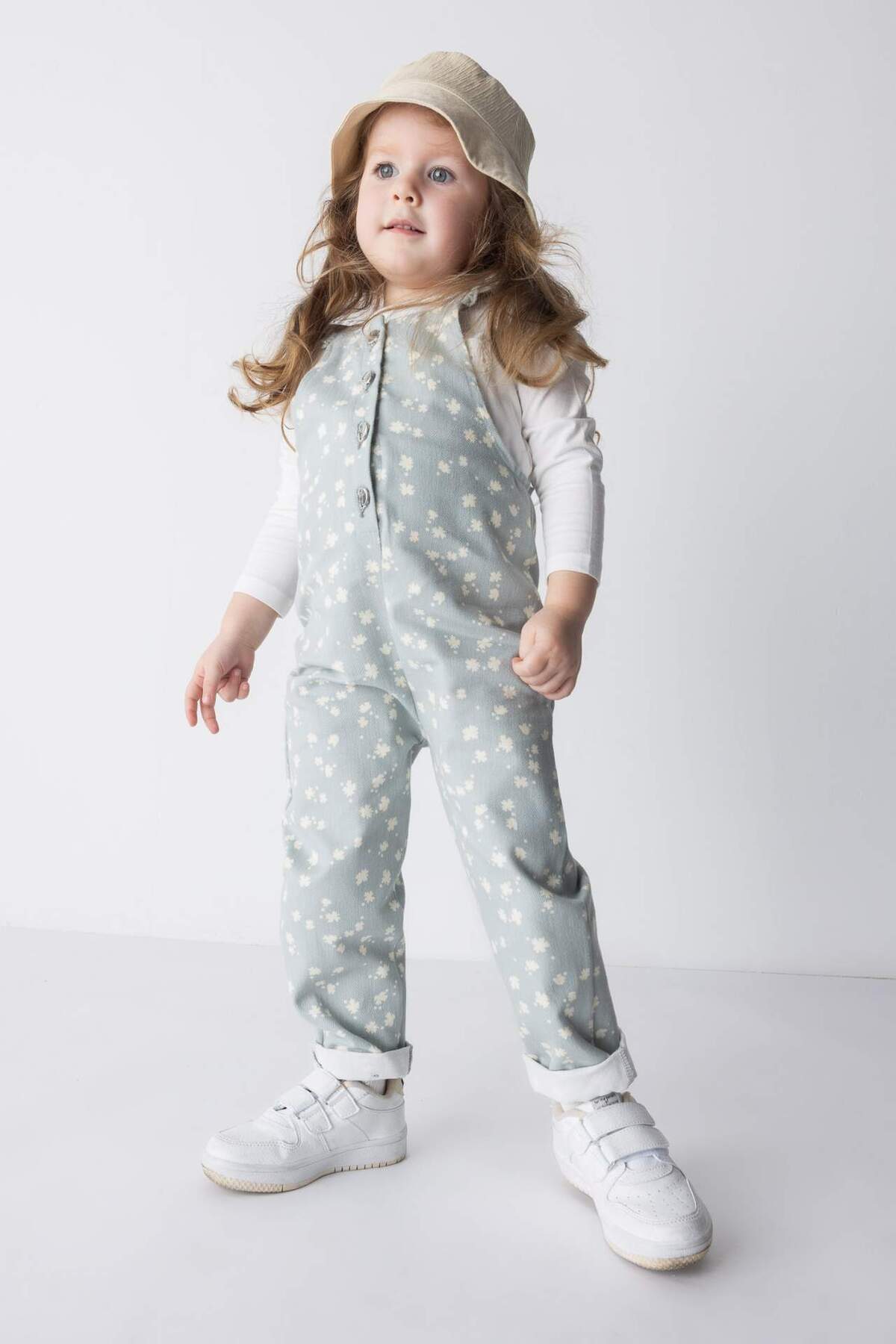 Defacto Kız Bebek Çiçekli Gabardin Tulum Z5148A223SM fotoğrafı 2 (önizleme)