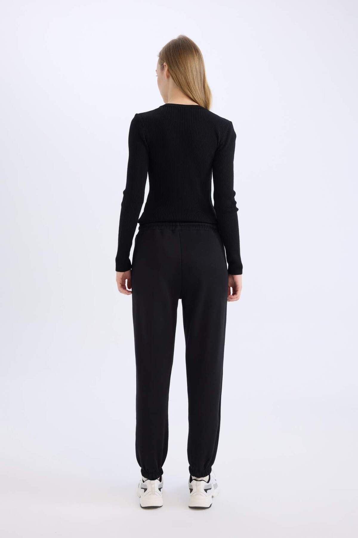 DeFacto-Jogger Standard Fit Flexible Band Leg Thick Fabric Long Length Sweatpants S7370Az22Wn 7