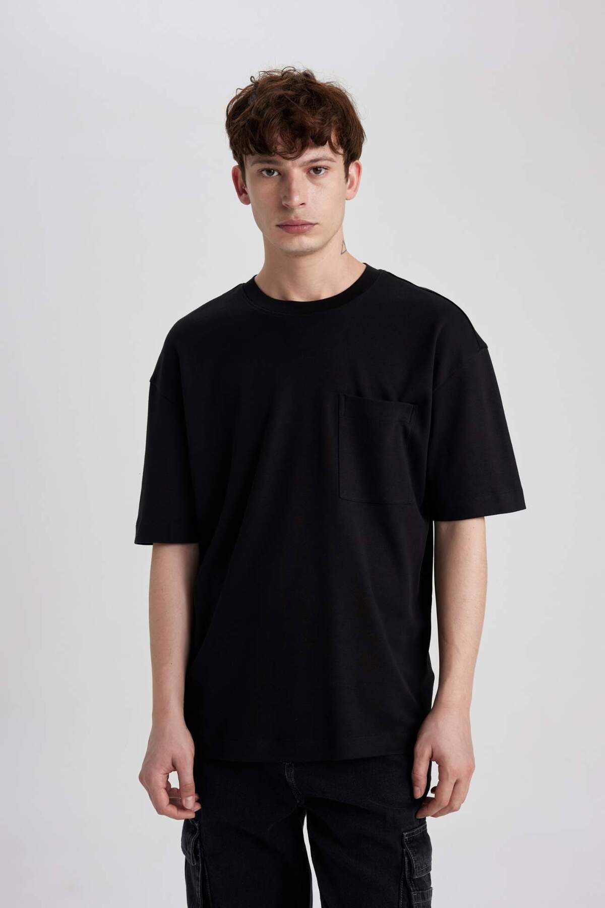 DeFacto-Μπλουζάκι Oversize Fit Crew Neck Basic βαρύ υφασμάτινο T3661AZ22SP 3