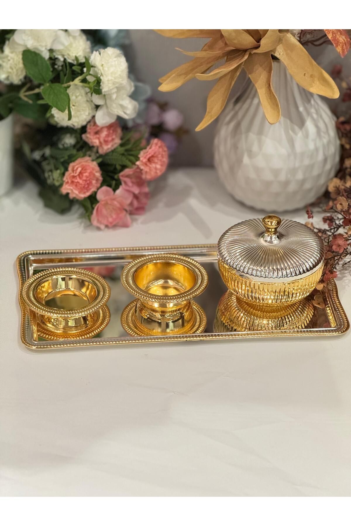 aljahwari-Date set with a water plate, a small shiny two-color serving plate, and a small Tabsi plate 3