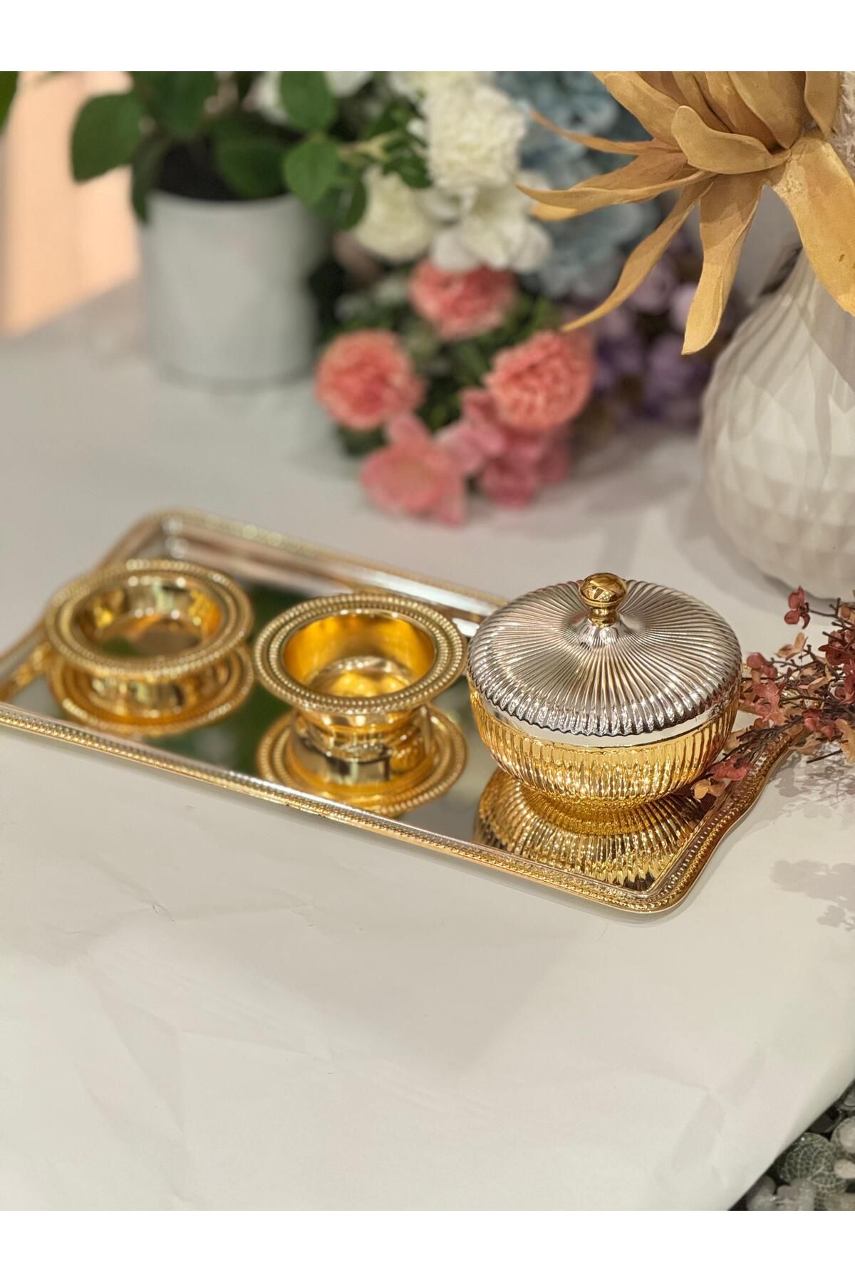 aljahwari-Date set with a water plate, a small shiny two-color serving plate, and a small Tabsi plate 4