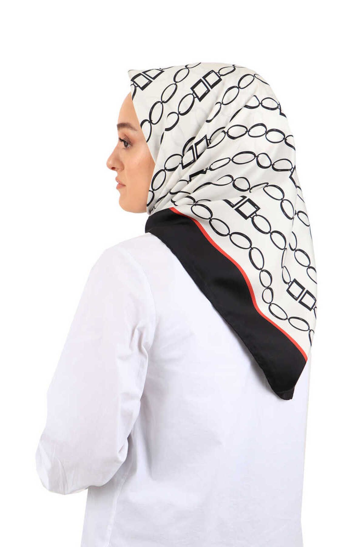 Bursa İpek-Ecru Black Chain Pattern Twill Silk Scarf 2