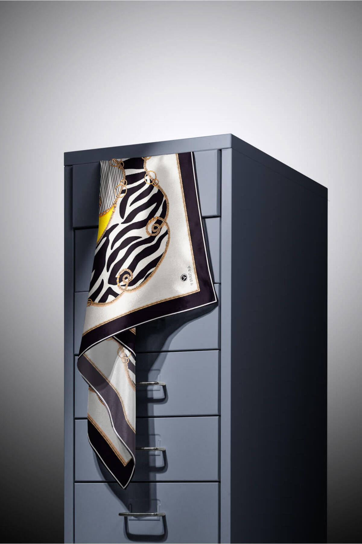 Vissona-100% Twill Silk Chain and Zebra Pattern Black - Lemon Yellow Color 90X90 Scarf Planting Shape: Hand D 5