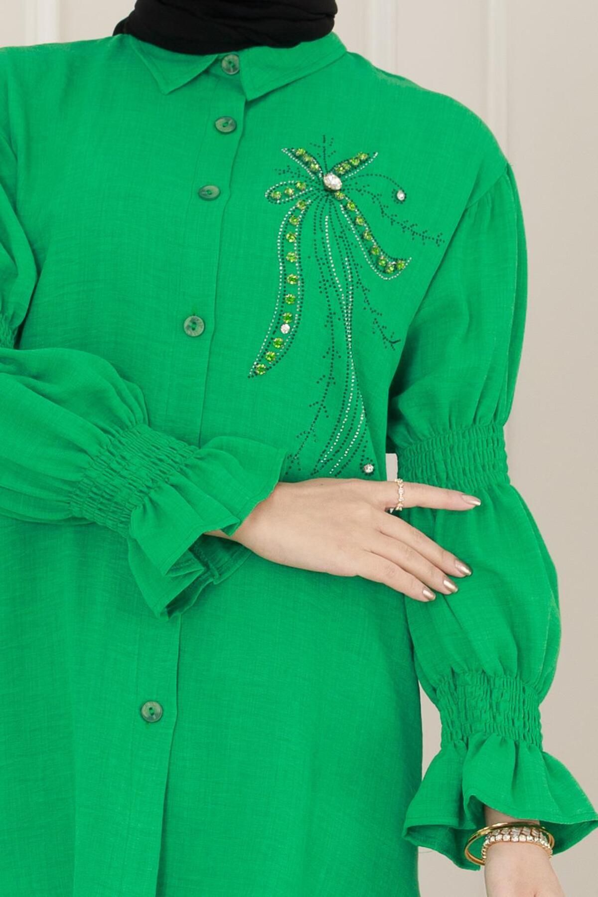 Sevitli-Double Suit with Stones on the Front and Elastic Handles - Green 4