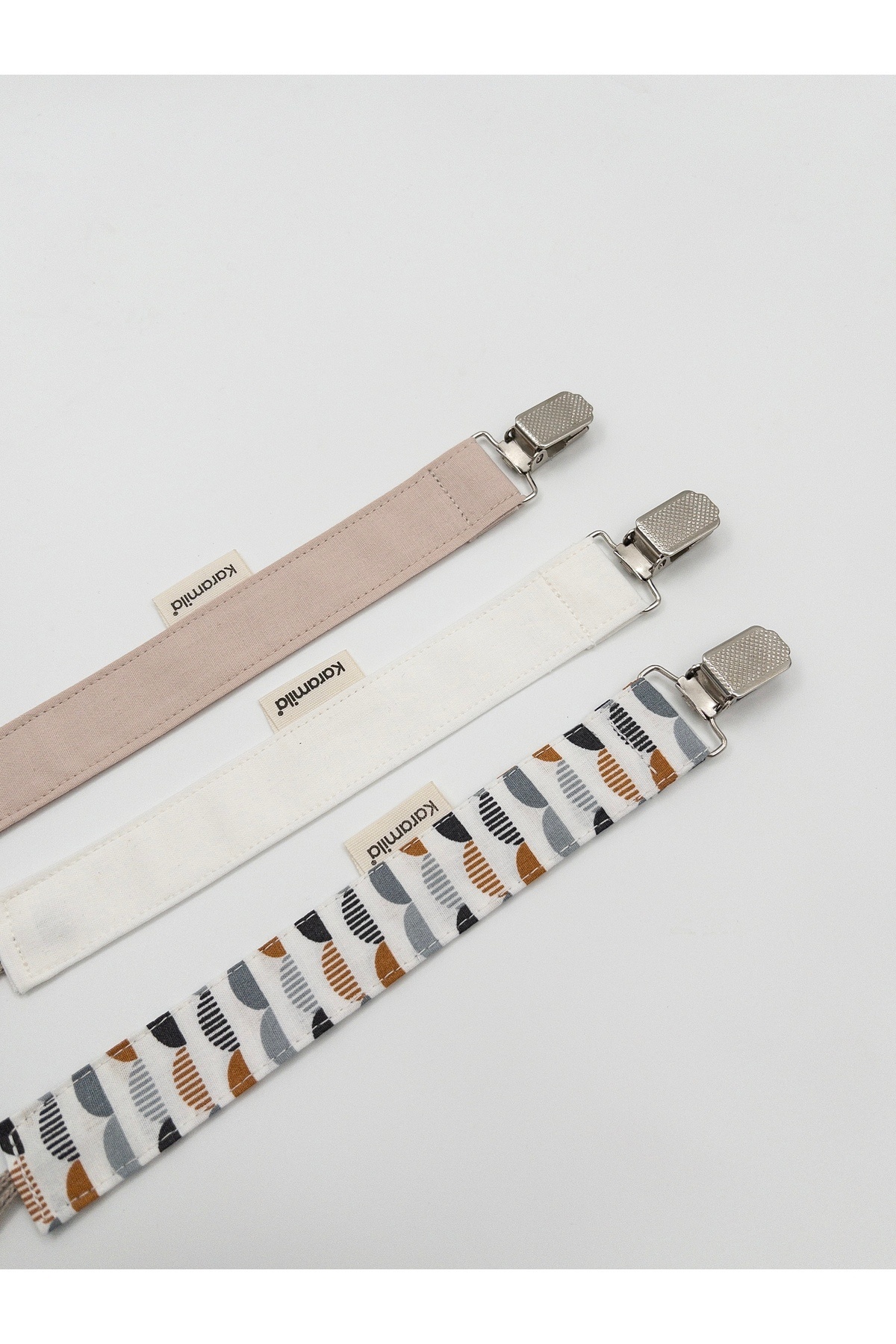 KARAMİLA 3’lü Set Bebek Emzik Askısı - Emzik Zinciri - Emzik Tutacağı Renkli Set fotoğrafı 3 (önizleme)