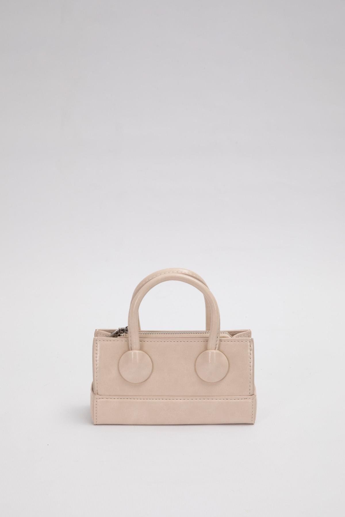 Levidor-Mink Adjustable Lock Detailed Handbag 930397 2