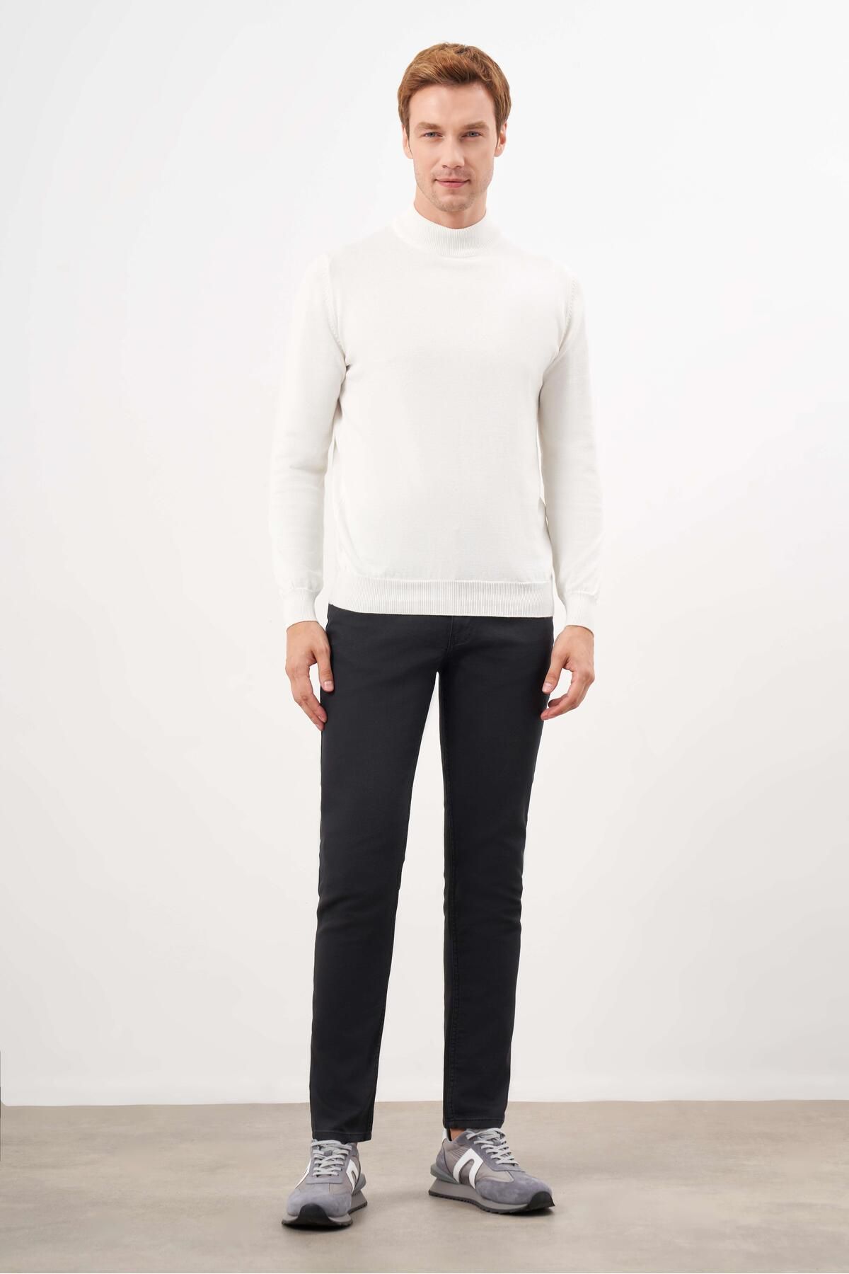 Morven-Men's Ecru Basic Half Turtleneck Dynamic Fit Comfortable Cut Knitwear 4