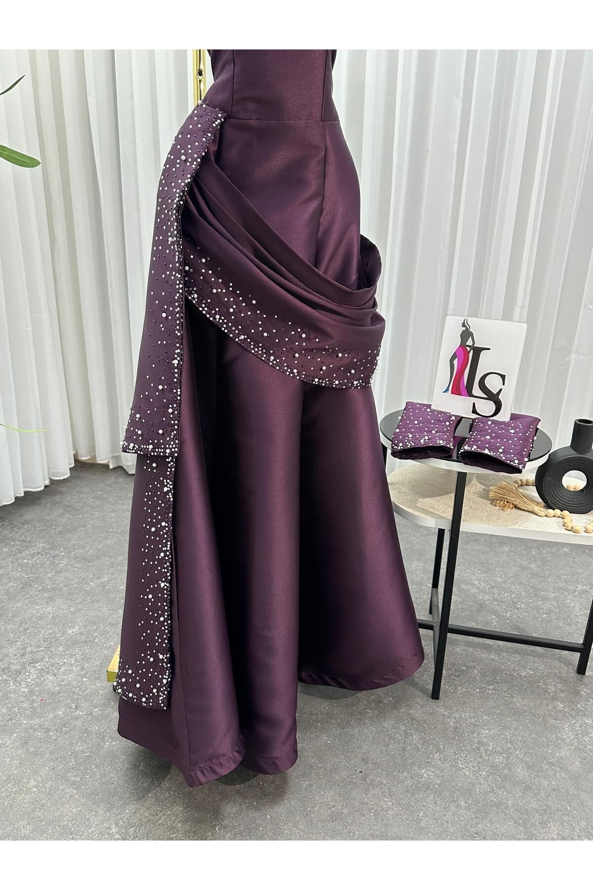 Diva style-Modern and distinctive evening dress with separate sleeves and embroidered Mikado fabric 3