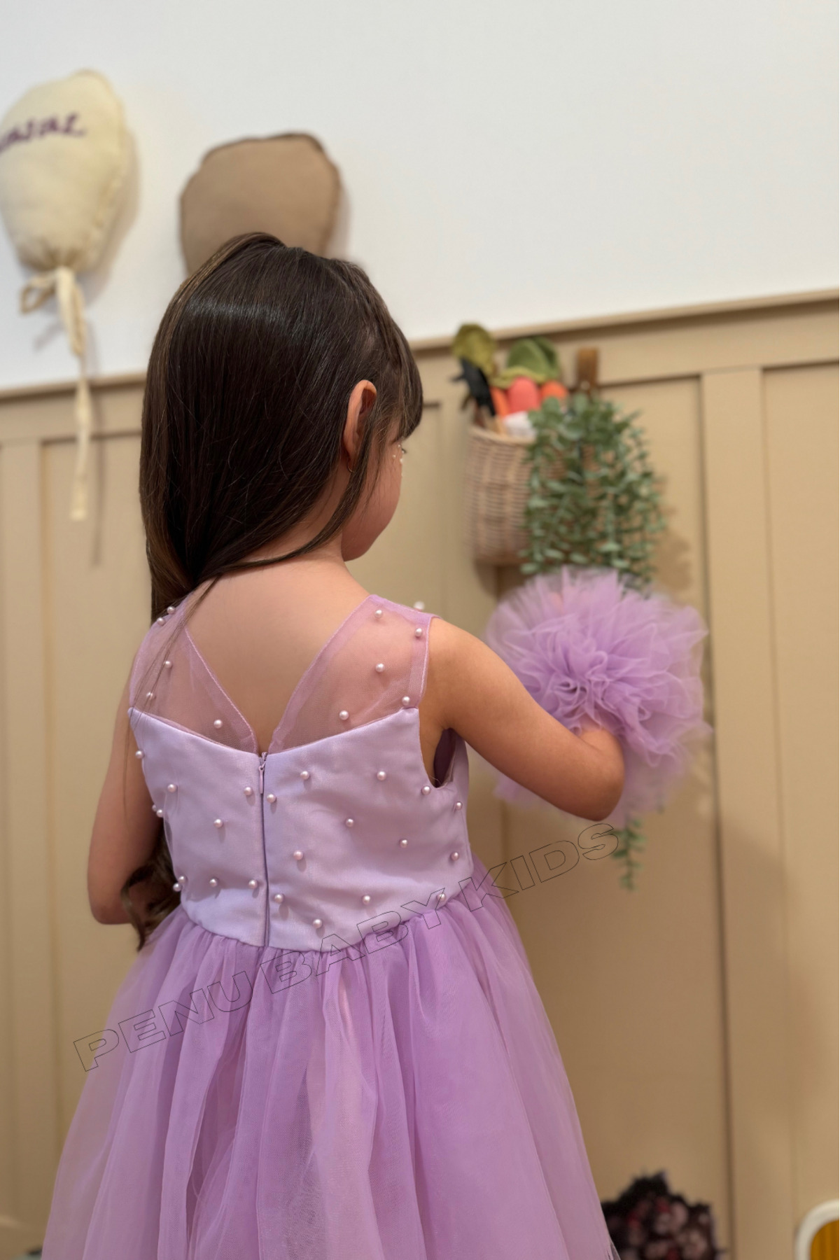 penu baby kids Lila Ponpon Detaylı İnci Süslemeli Pamuk Astarlı Kız Çocuk Kız Bebek Elbise fotoğrafı 2 (önizleme)