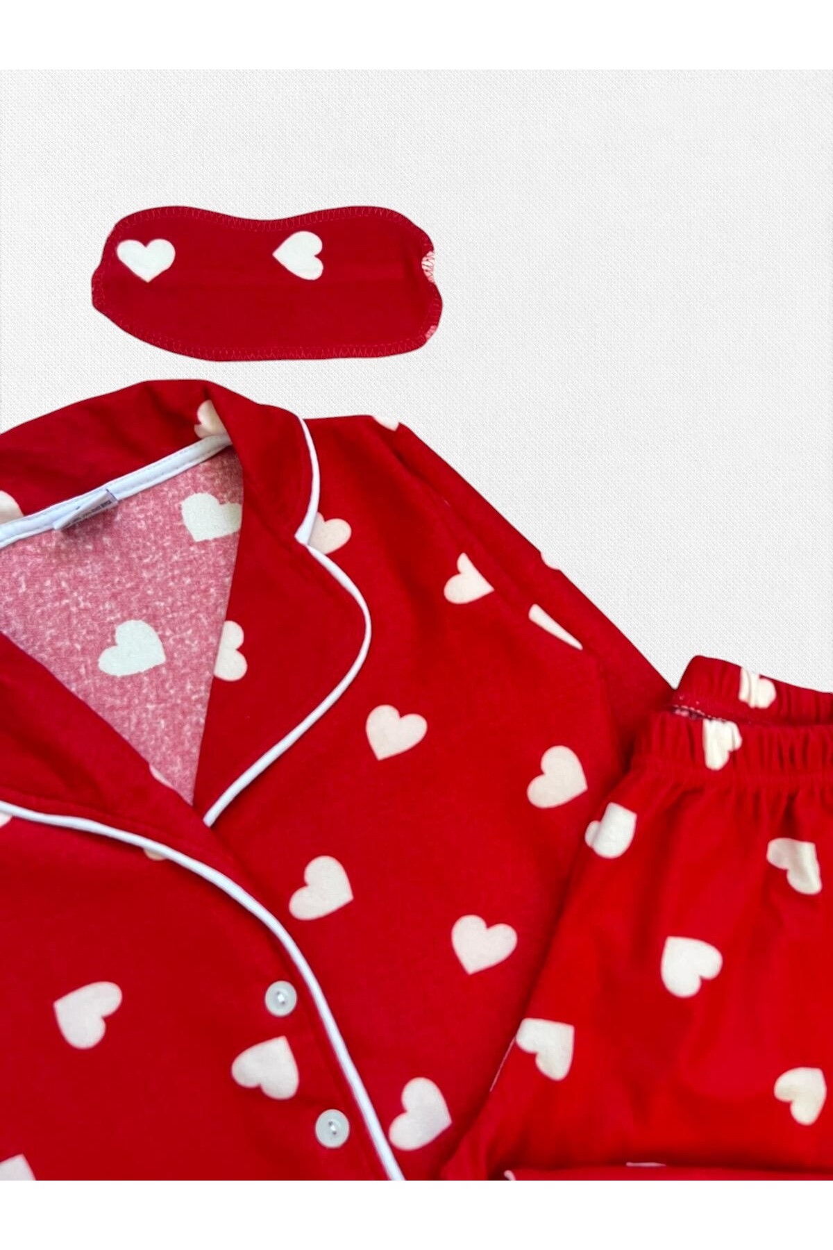 Fil Kids Kız Çocuk Pamuklu Kumaş Süet Kırmızı Kalp Desen Beyaz Biyeli Uyku Bantlı Gömlek Yaka Pijama Takımı fotoğrafı 3 (önizleme)