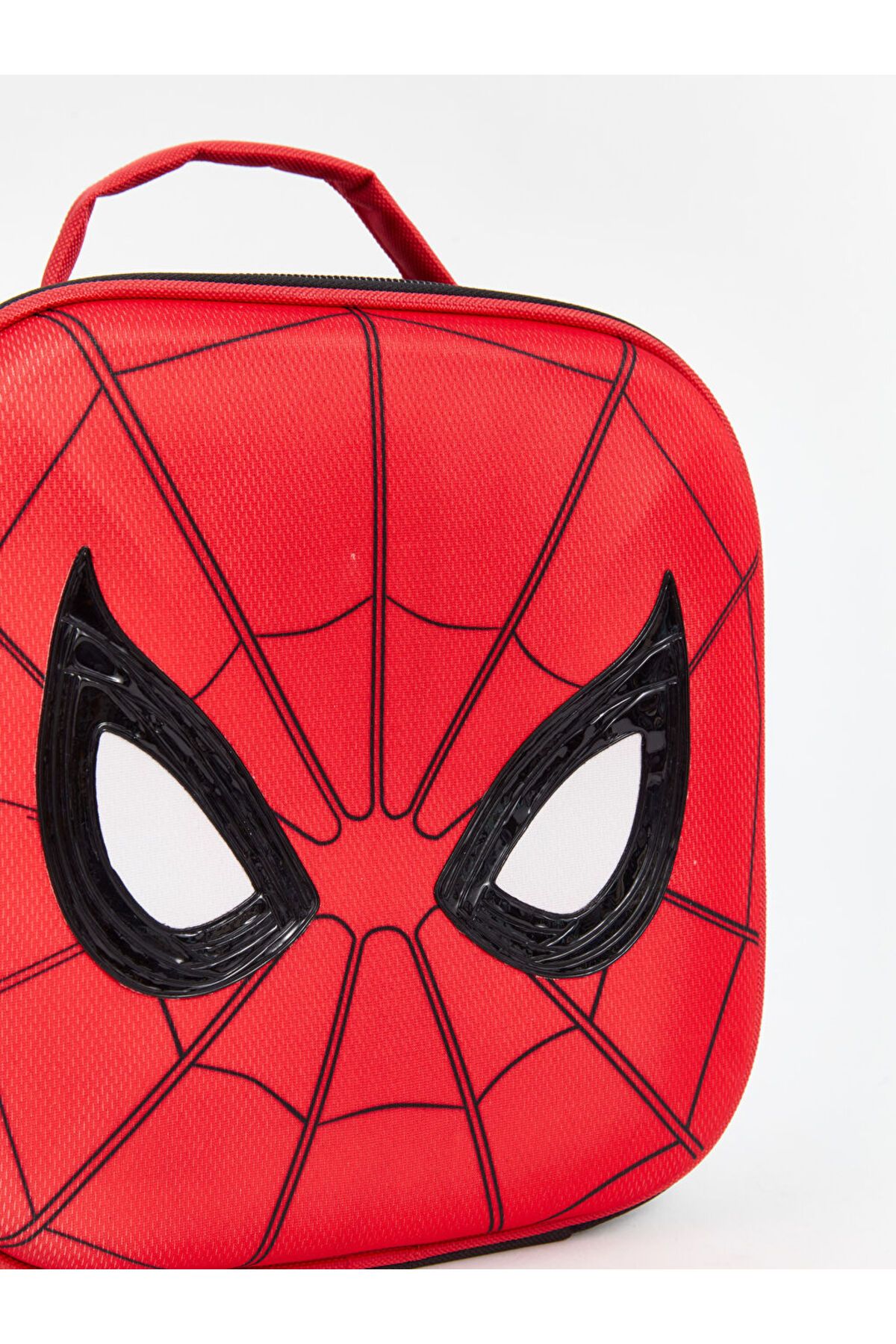 LC Waikiki-Sparkling Selections from Shining Store |   Spider-Man Printed Boy's Lunchbox 3