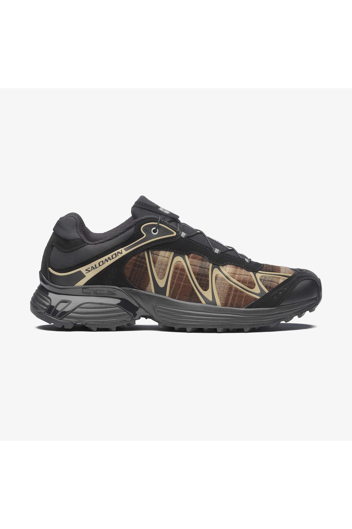 کفش کتانی مشکی یونیسکس XT-WISPER HOLIDAY مدل L47793500 سالومون کفش اسنیکر Salomon