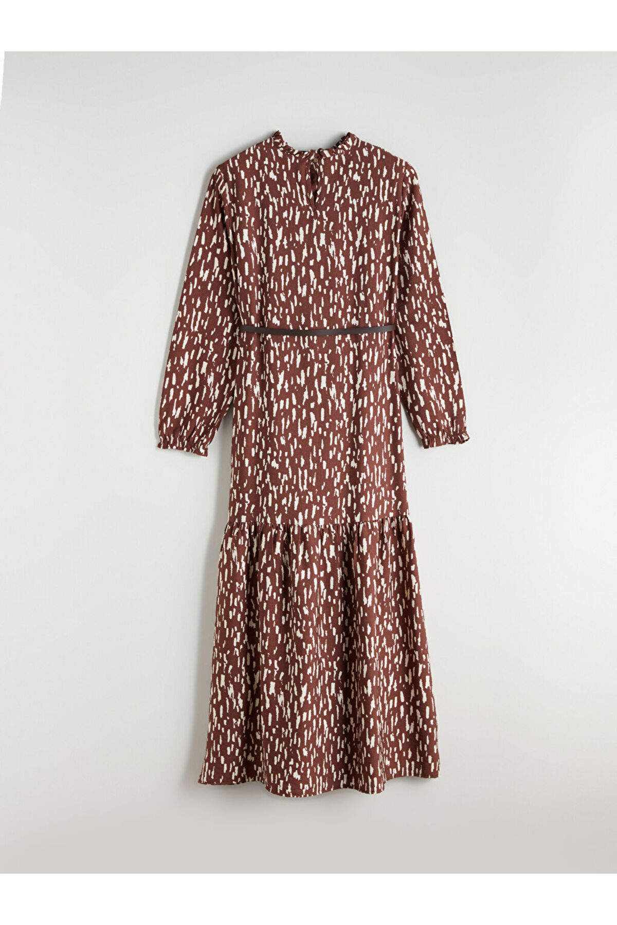 LC Waikiki-Create Your Style with Uzg Store |   Ruffled Stand Collar Patterned Layered Dress with Belt 6