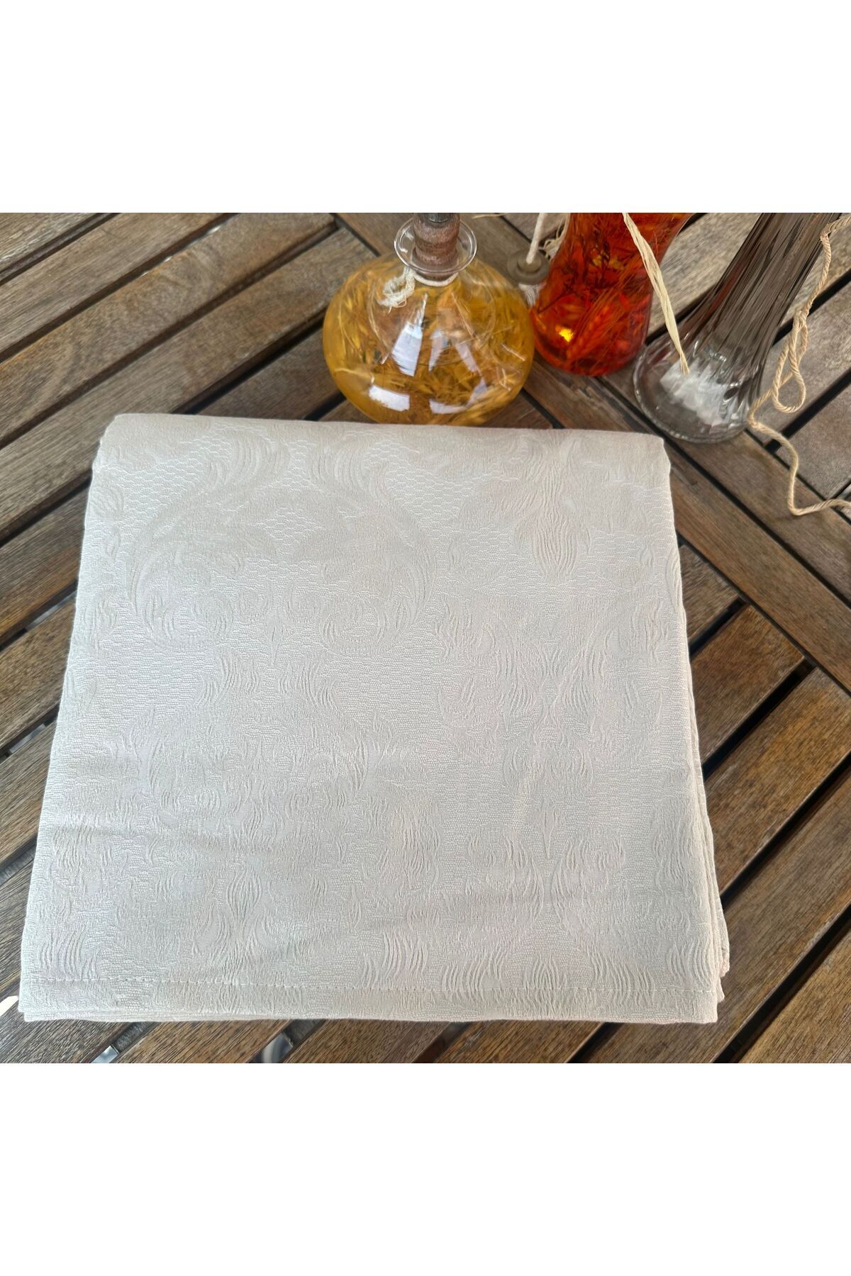 Dost-Serene Bedspread 4