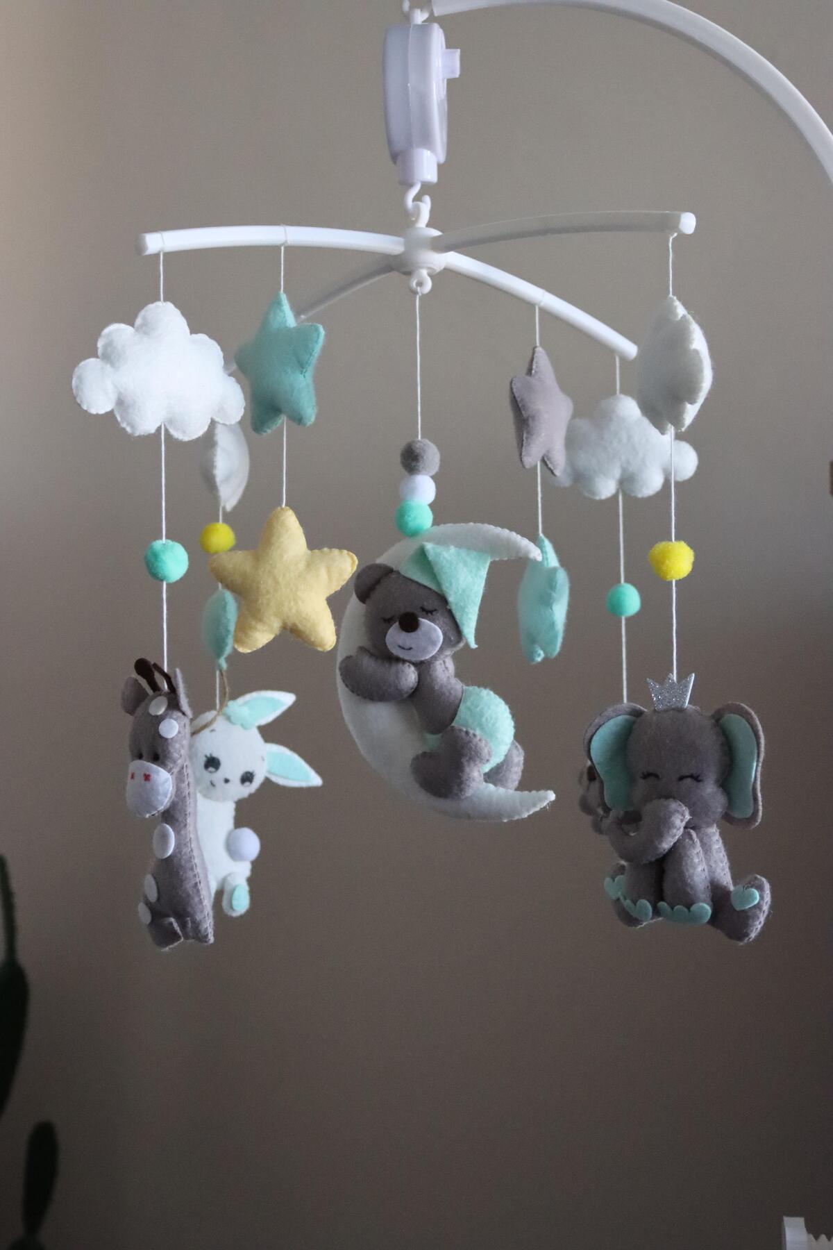 Asilbebe Müzik ve Asma Aparatlı Keçeden Hayvan Figürlü Beşik Dönencesi fotoğrafı 5 (önizleme)