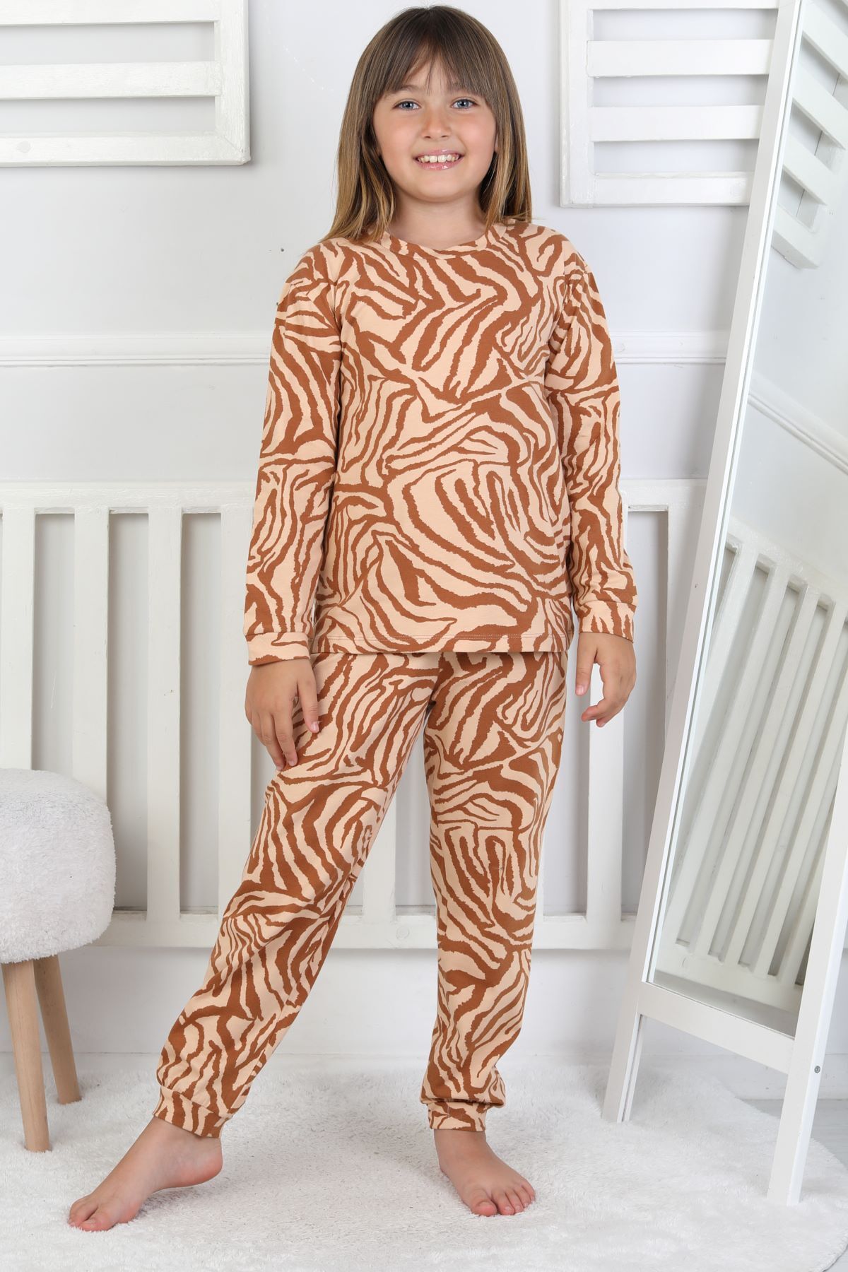 zuzunga Kaplan Desenli Kız Çocuk Pijama Takımı fotoğrafı 3 (önizleme)