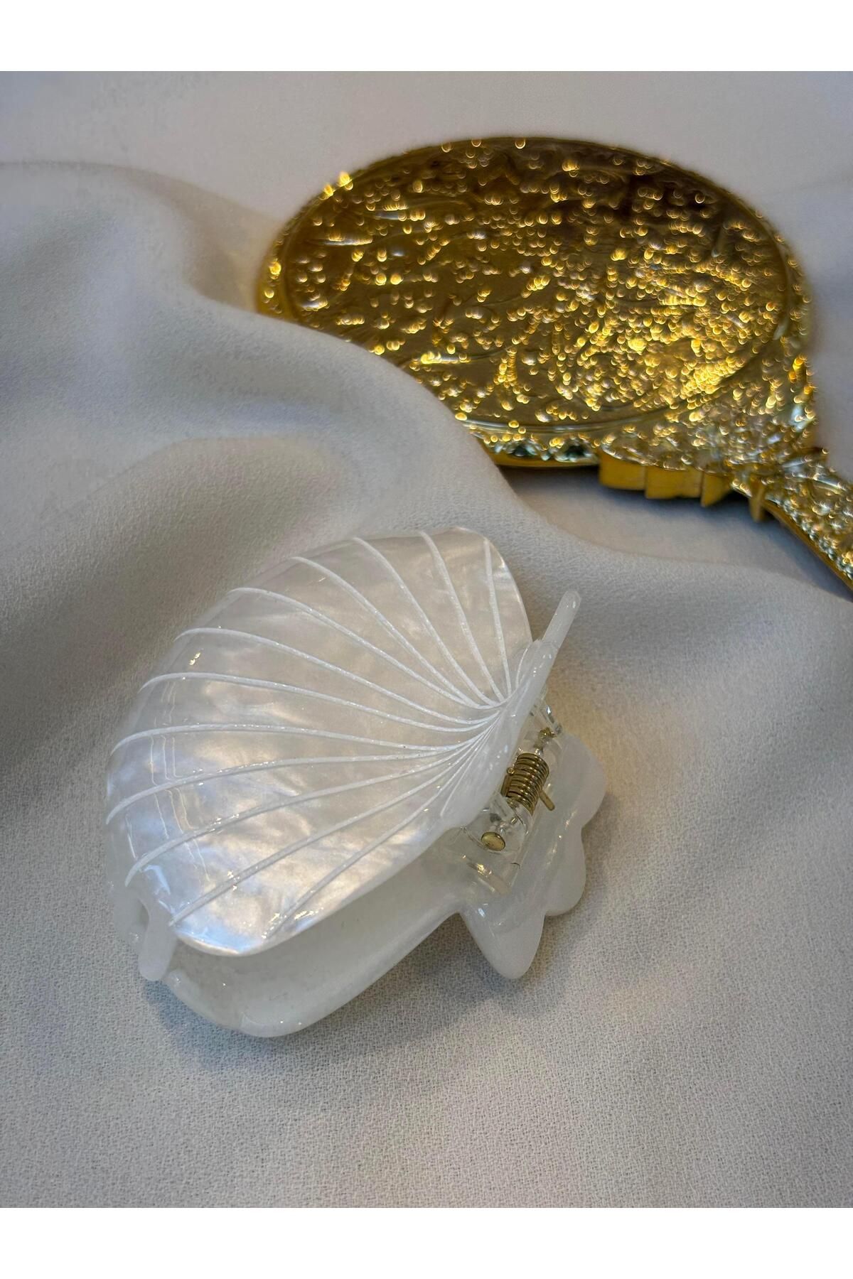 yucelique-Seashell Design Luxury Bone Latch Buckle 3