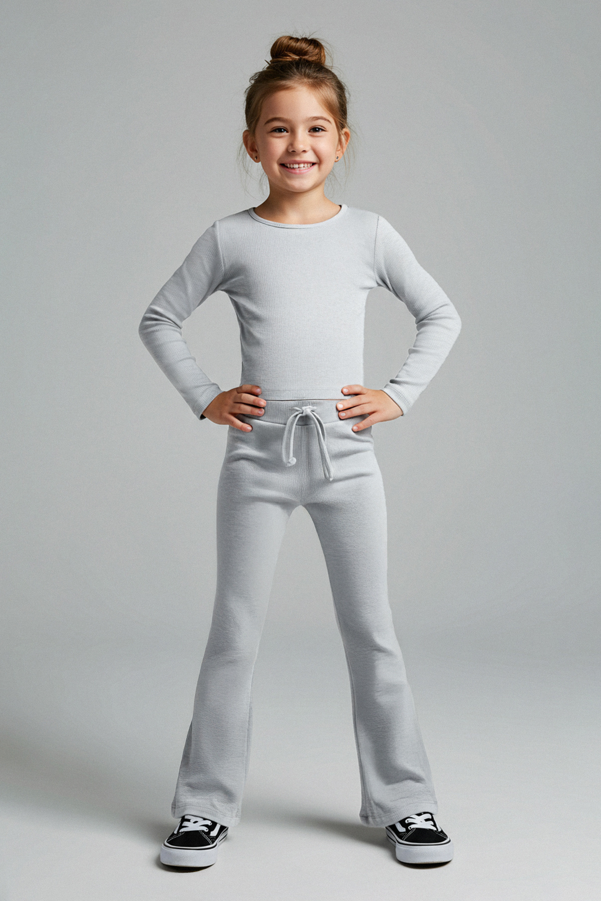 TRENDYOLKIDS Grau meliertes, einfarbiges, flexibles, reguläres Strick-Set für...