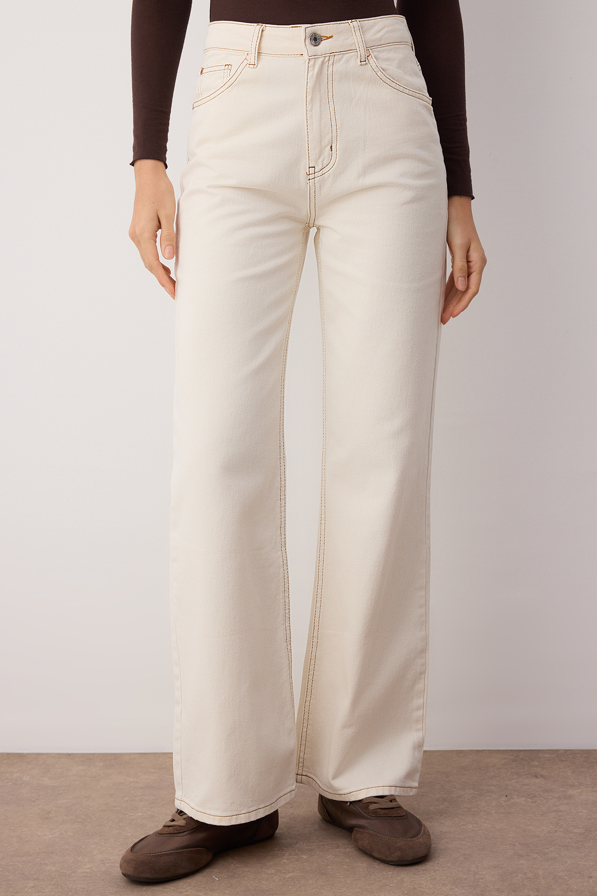 Trendyolmilla  Ekru Yüksek Bel Geniş Paça Wide Leg Jeans TWOAW24JE00274 - Görsel 3