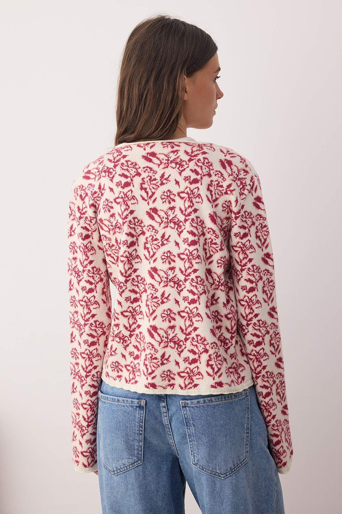 Trendyolmilla  Ekru Yumuşak Dokulu Kurdele/Fiyonk Bağlamalı Desenli Triko Hırka TWOAW26HI00129 - Görsel 4