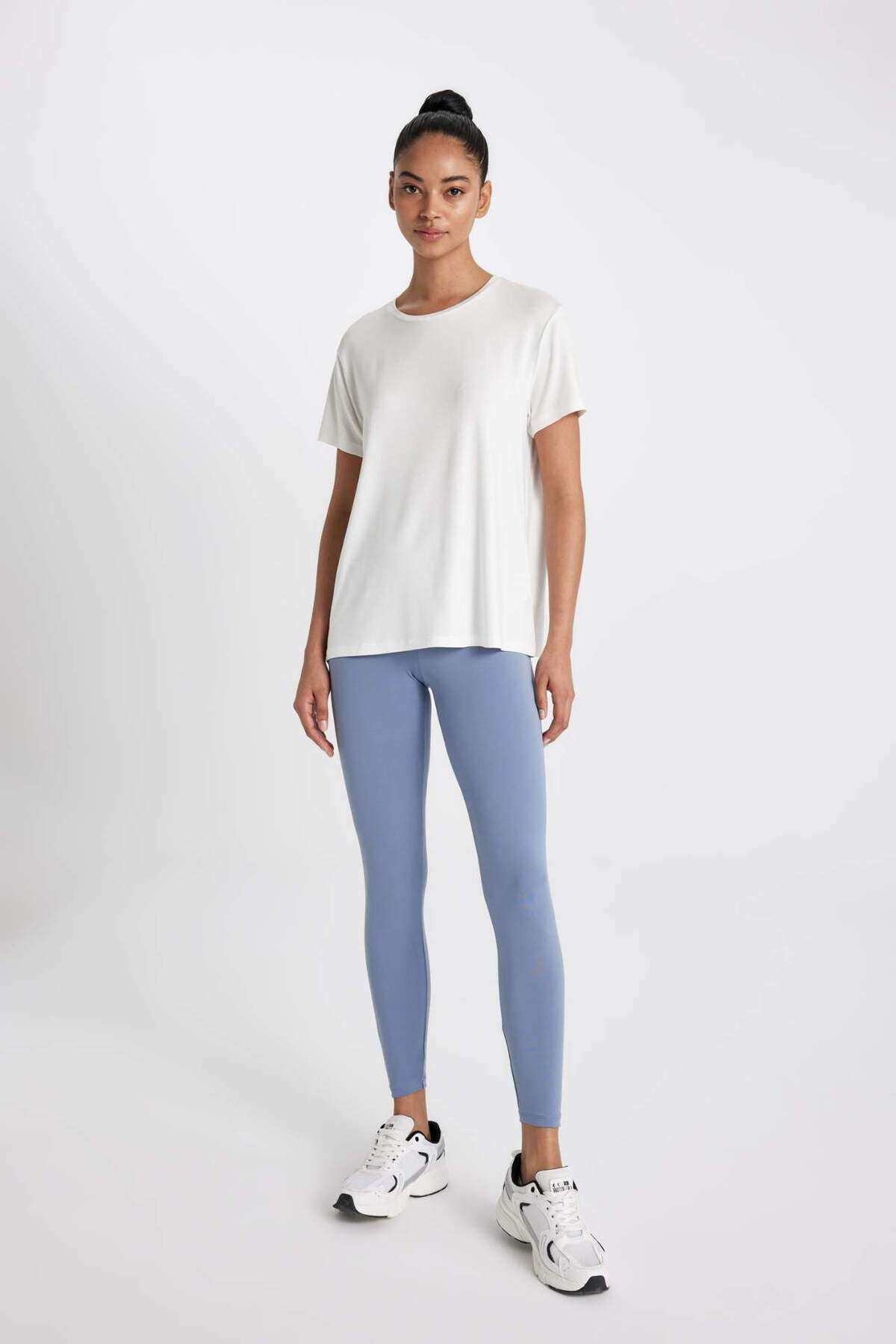 DeFacto-Defactofit High Waist Waist Hugging Stretchy Basic Plain Sports Leggings B4147Ax24Sp 3
