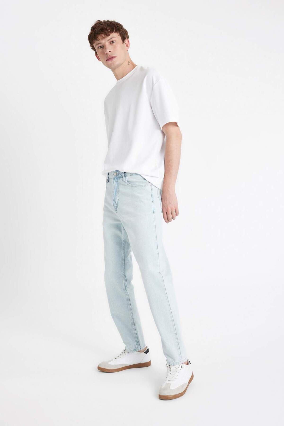 DeFacto-90's Slim Fit džíny s vysokým pasem a úzkými nohavicemi D1820AX24SM 3