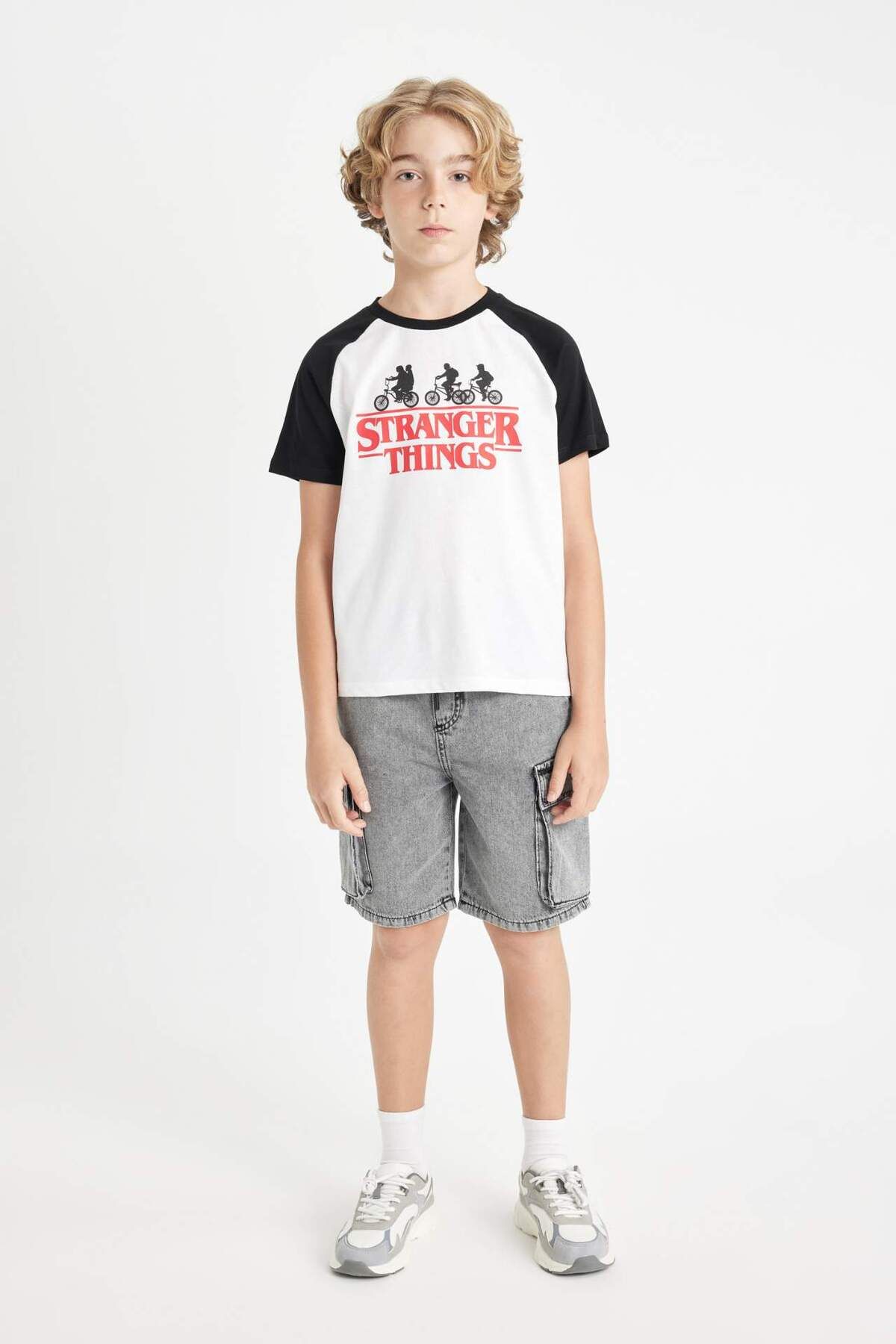 DeFacto-Stranger Things Boys T-Shirt - Crew Neck, Short Sleeve C0520A824SM 2